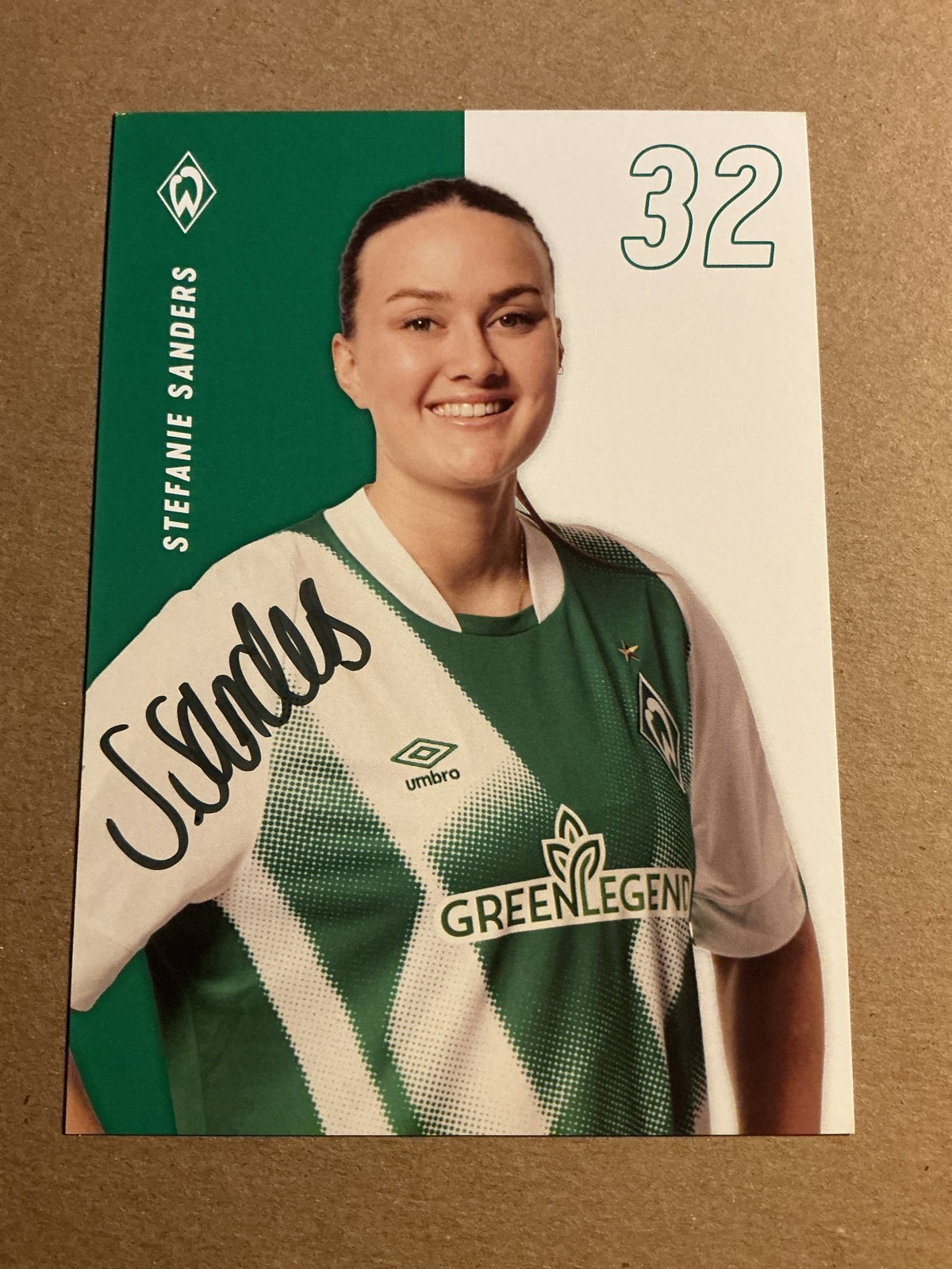 Stefanie Sanders, Germany 🇩🇪 SV Werder Bremen 2022/23 hand signed - Autographs-World