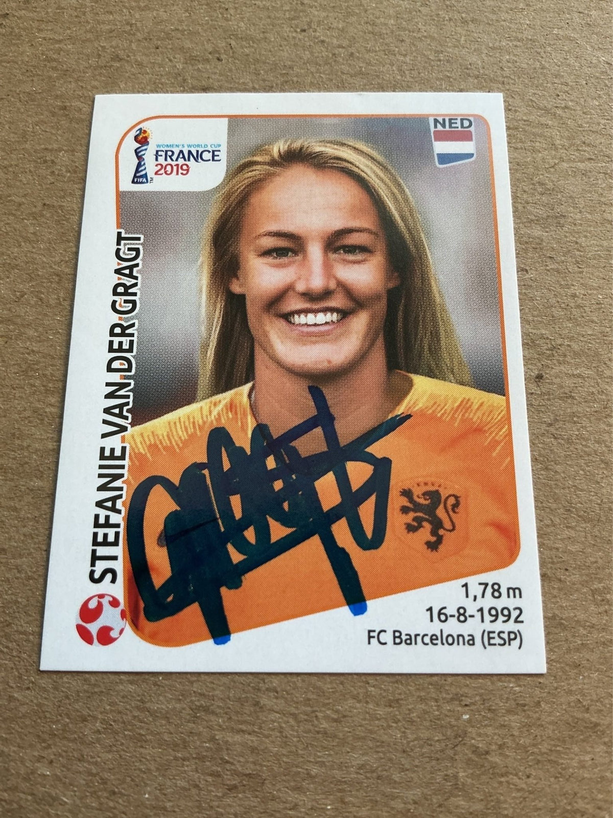 Stefanie van der Gragt, Netherlands 🇳🇱 FIFA Women’s World Cup 2019 Panini hand signed - Autographs-World