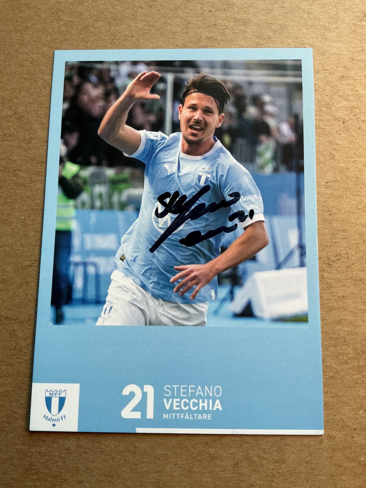 Stefano Vecchia, Sweden 🇸🇪 Malmö FF 2023/24 hand signed - Autographs-World