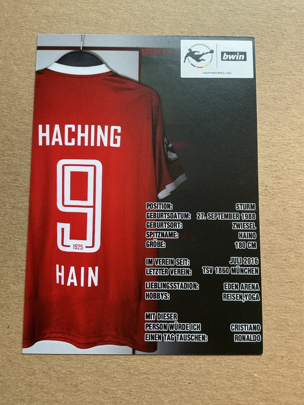 Stephan Hain, Germany 🇩🇪 SpVgg Unterhaching 2019/20 hand signed - Autographs-World