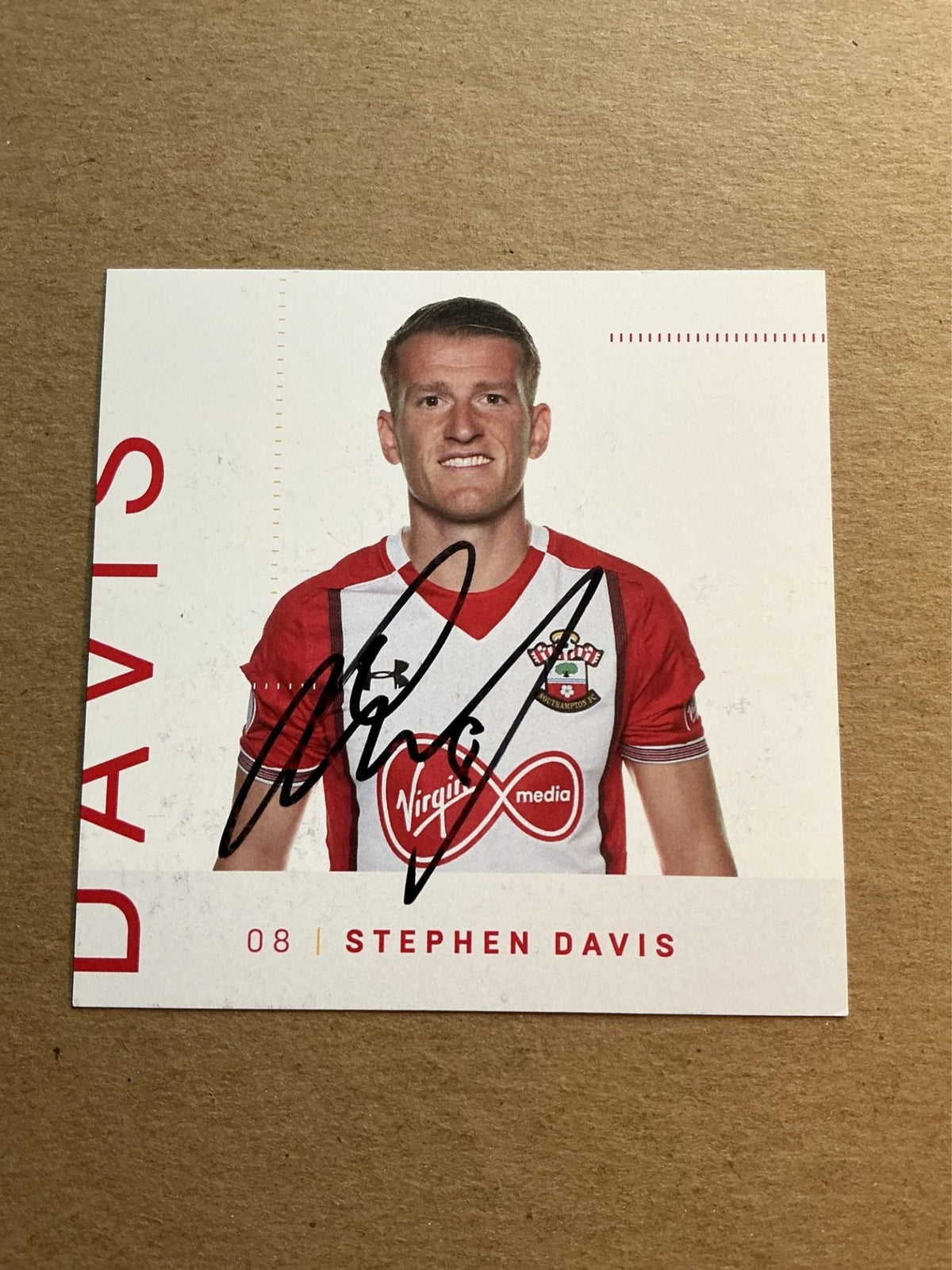 Stephen Davis, Northern Ireland, Southampton FC 2017/18 hand signed - Autographs-World