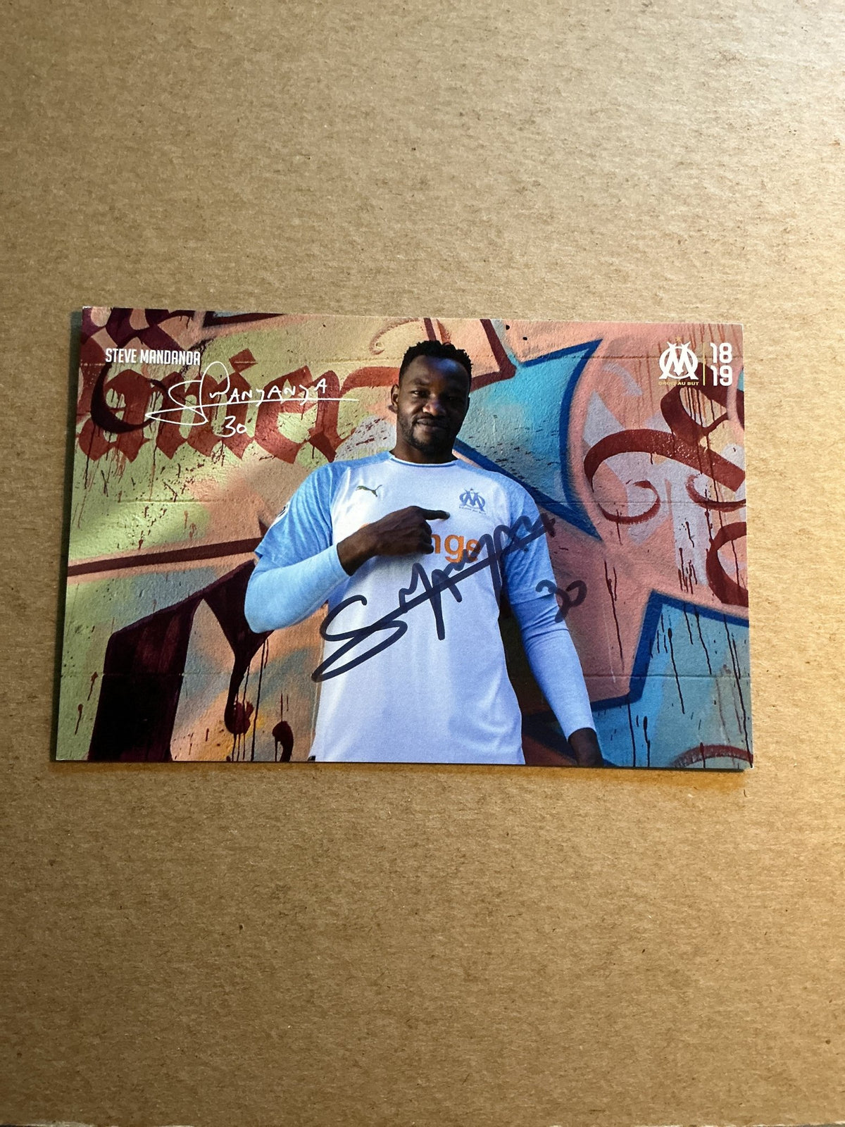 Steve Mandanda, France 🇫🇷 Olympique Marseille 2018/19 hand signed - Autographs-World