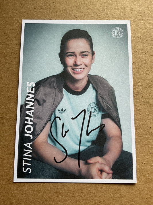 Stina Johannes, Germany 🇩🇪 Women’s Euro Cup 2025 hand signed - Autographs-World