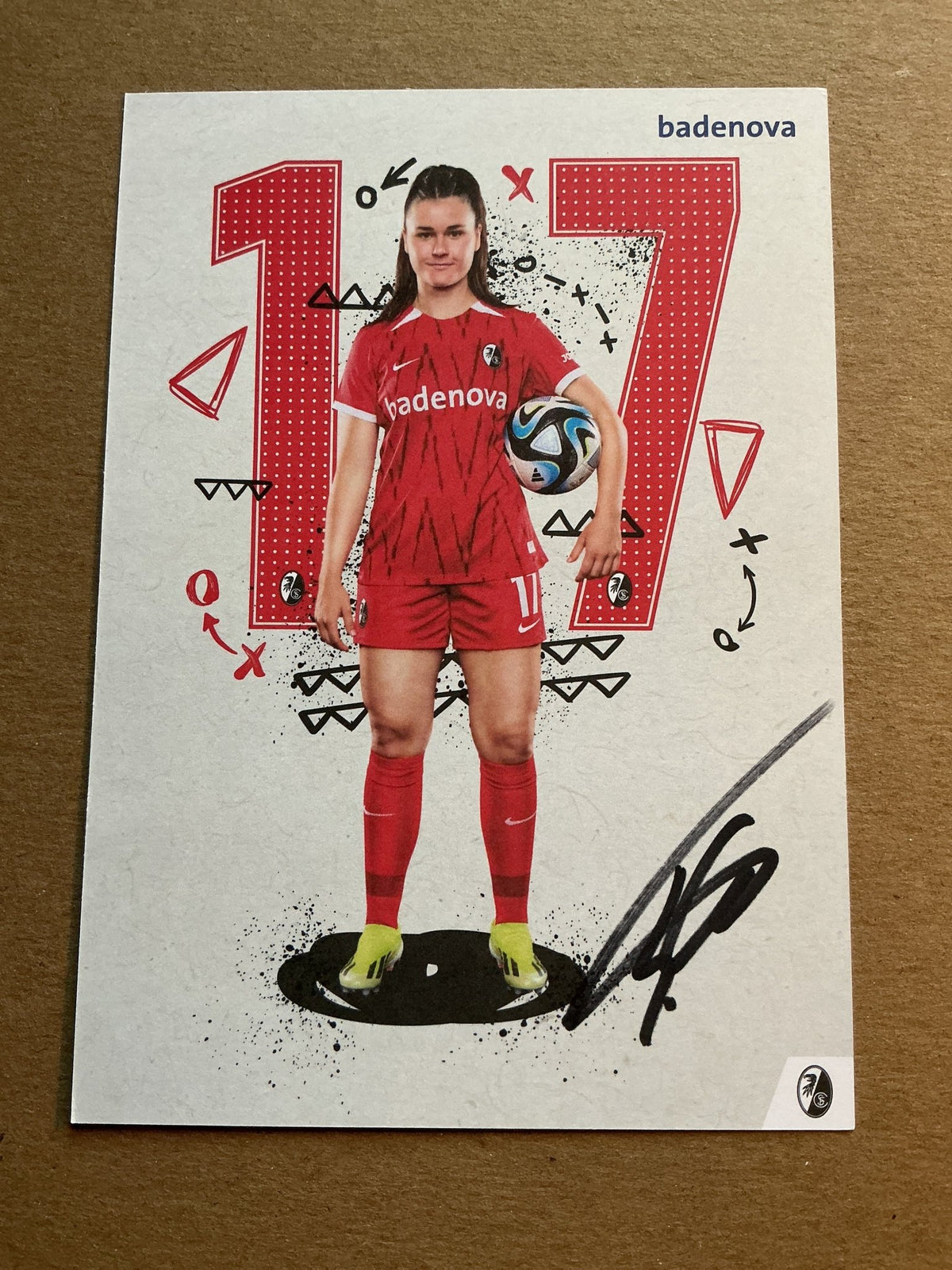 Svenja Fölmli, Switzerland 🇨🇭 SC Freiburg 2024/25 hand signed - Autographs-World