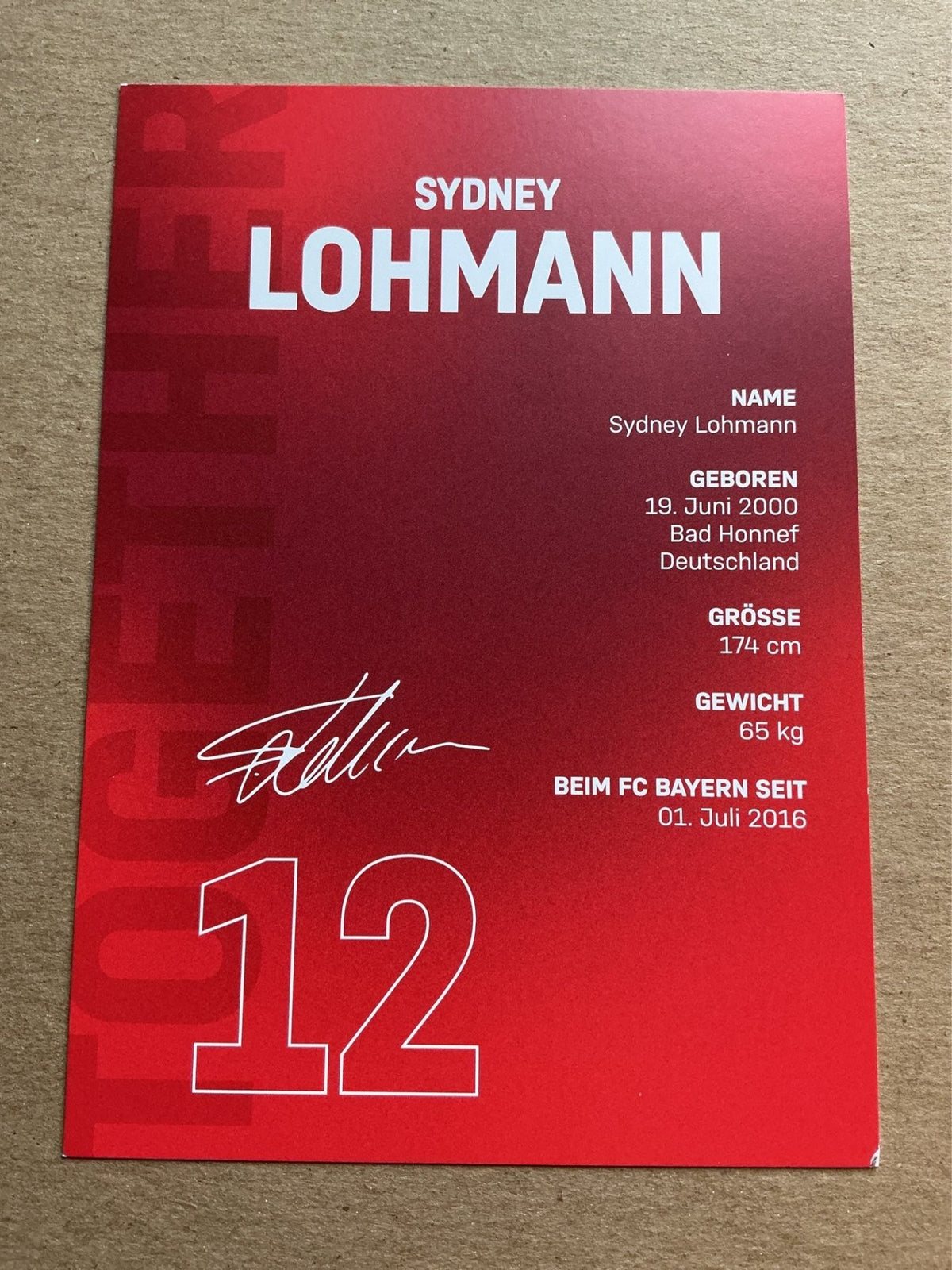 Sydney Lohmann, Germany 🇩🇪 FC Bayern München 2021/22 hand signed - Autographs-World