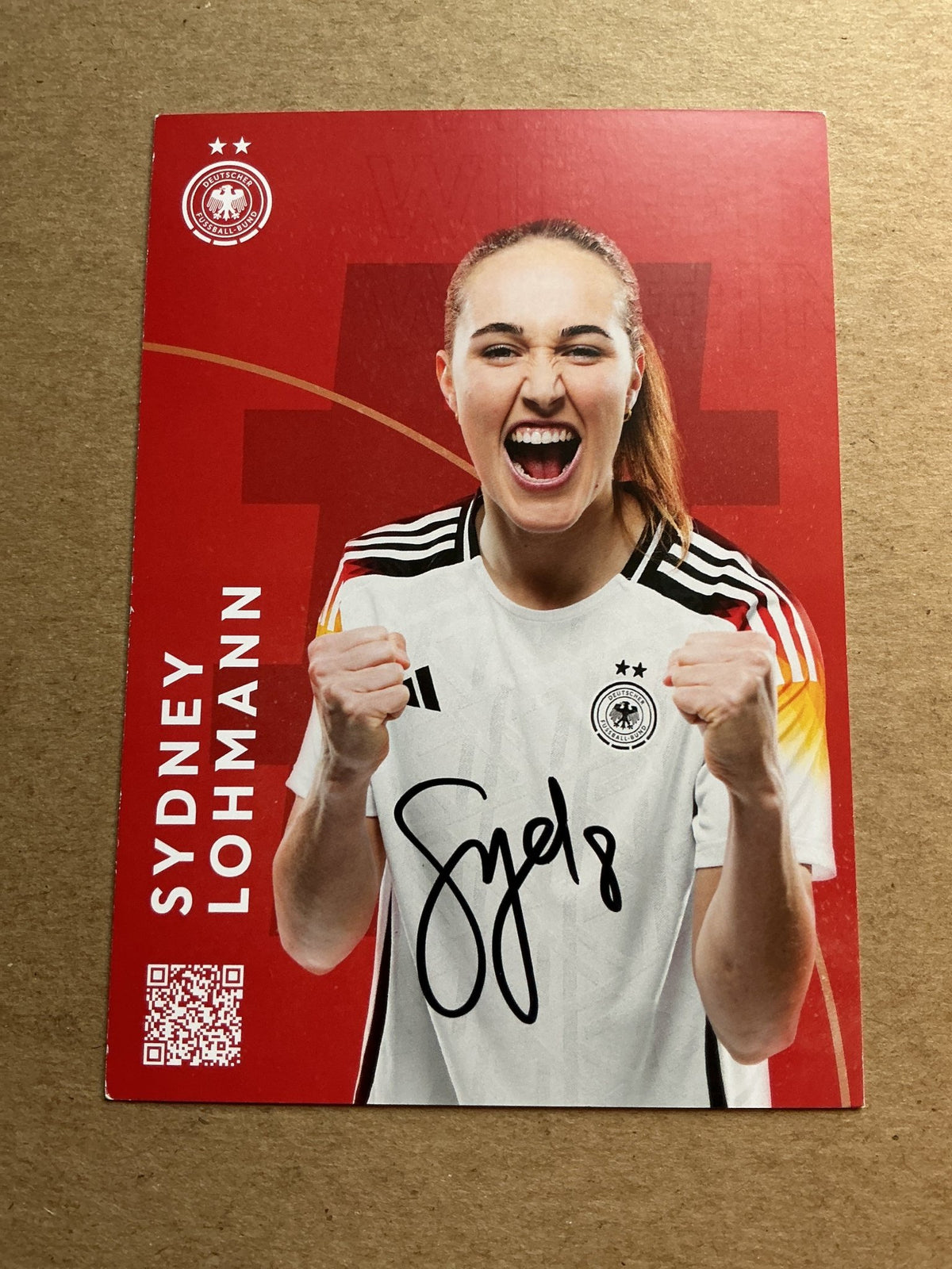 Sydney Lohmann, Germany 🇩🇪 Summer Olympics 2024 hand signed - Autographs-World
