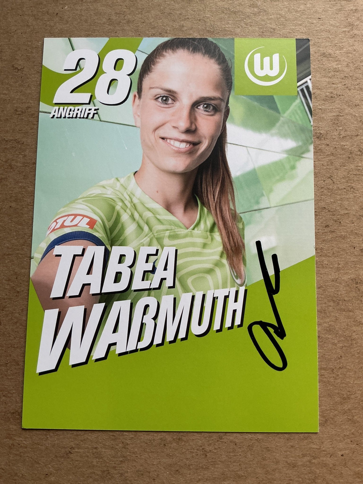 Tabea Waßmuth, Germany 🇩🇪 VfL Wolfsburg 2022/23 hand signed - Autographs-World