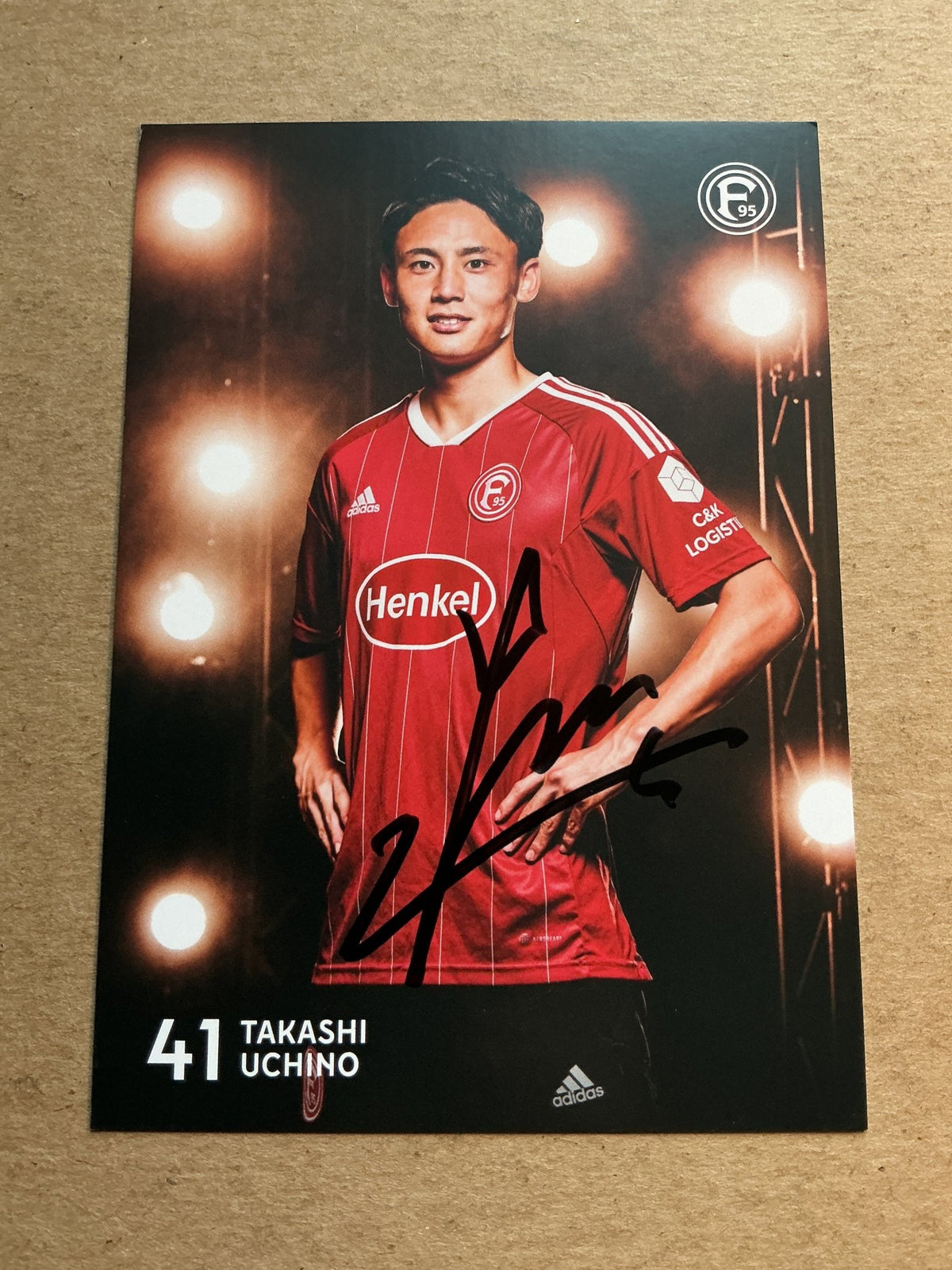 Takashi Uchino, Japan 🇯🇵 Fortuna Düsseldorf 2022/23 hand signed - Autographs-World