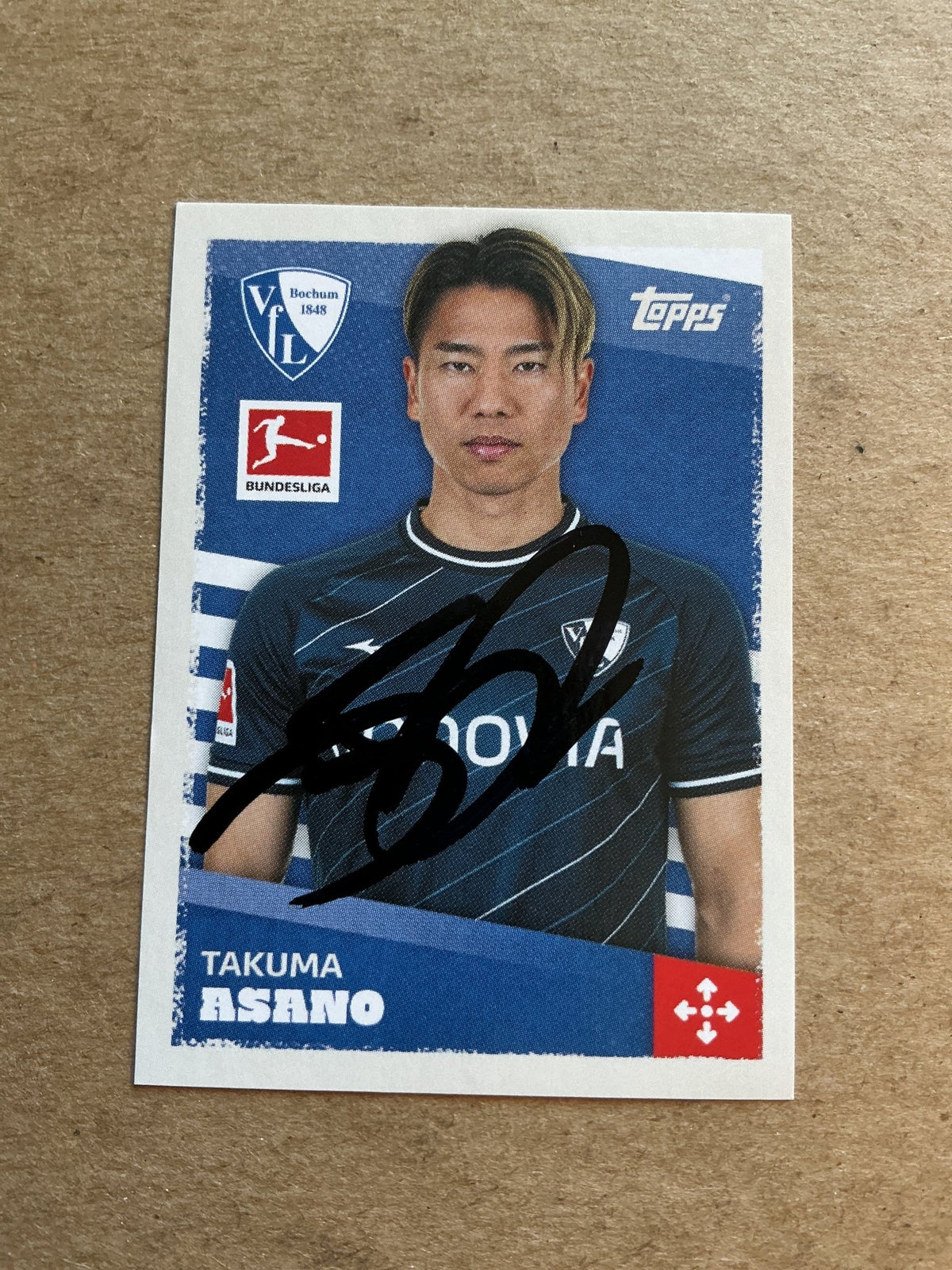 Takuma Asano, Japan 🇯🇵 VfL Bochum 2023/24 Topps hand signed - Autographs-World