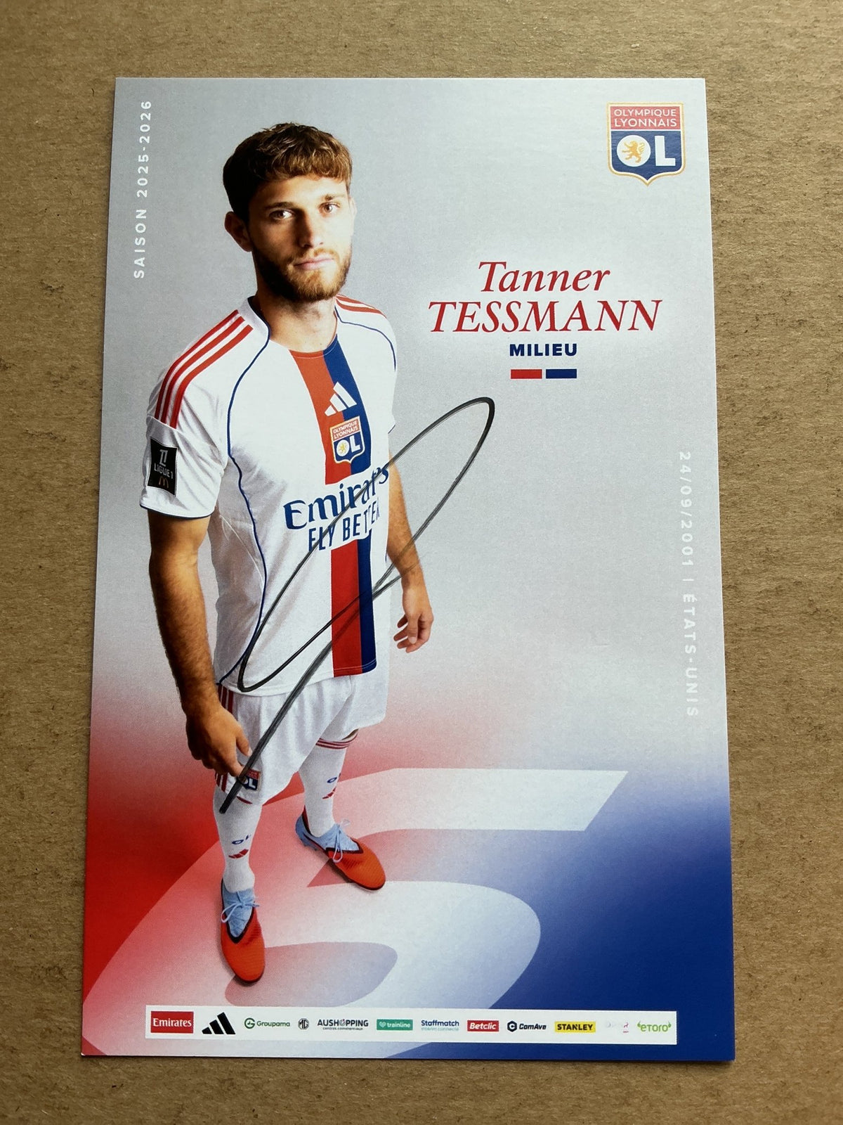 Tanner Tessmann, USA 🇺🇸 Olympique Lyon 2025/26 hand signed - Autographs-World