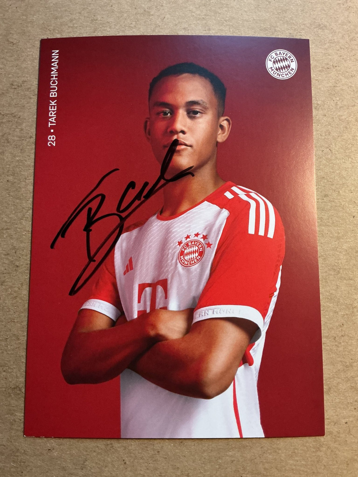 Tarek Buchmann, Germany 🇩🇪 FC Bayern München 2023/24 hand signed - Autographs-World