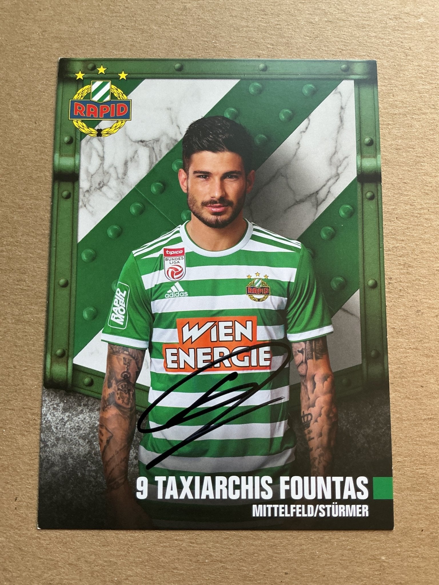 Taxiarchis Fountas, Greece 🇬🇷 Rapid Wien 2019/20 hand signed - Autographs-World