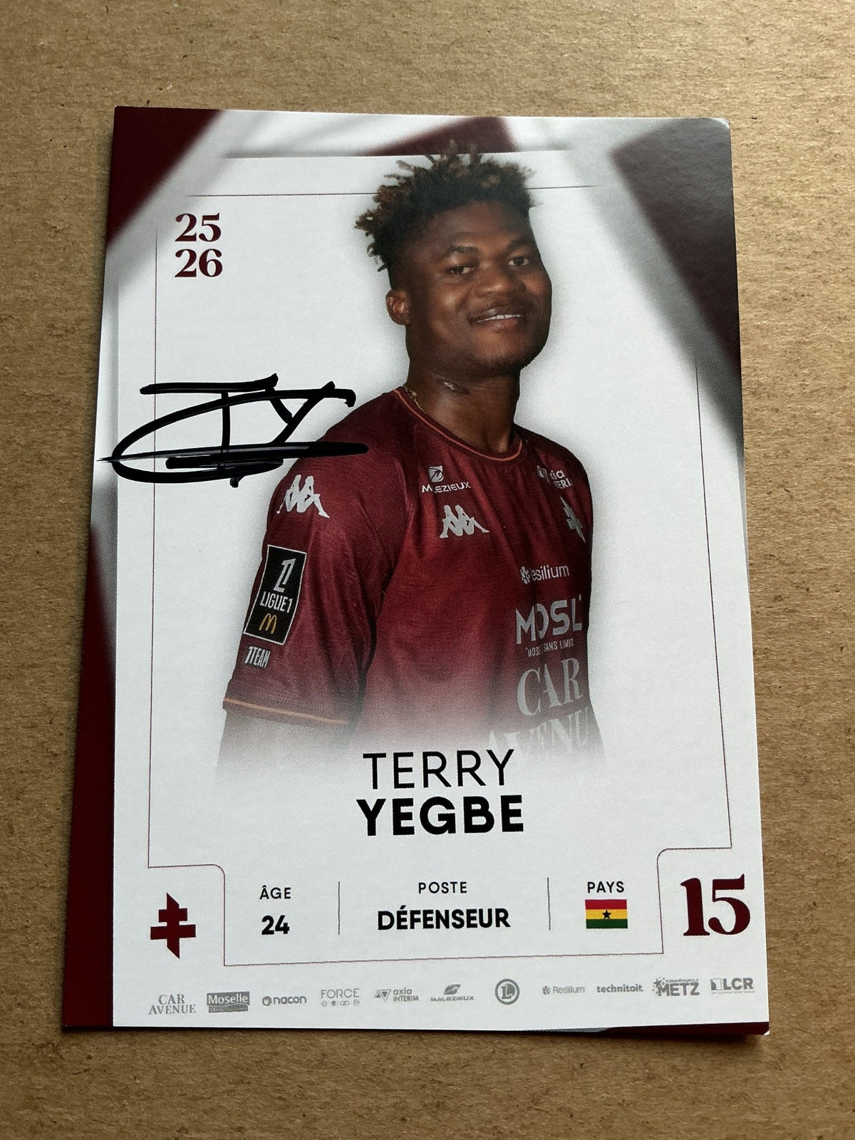 Terry Yegbe, Ghana 🇬🇭 FC Metz 2025/26 hand signed - Autographs-World