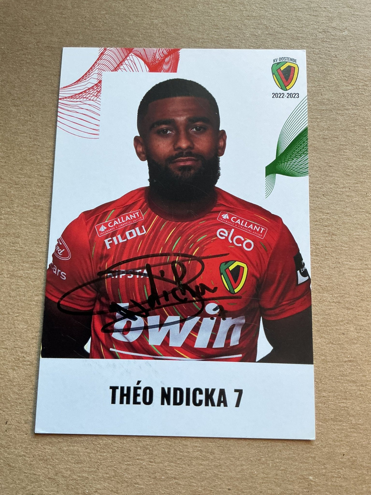 Theo Ndicka, France 🇫🇷 KV Oostende 2022/23 hand signed - Autographs-World