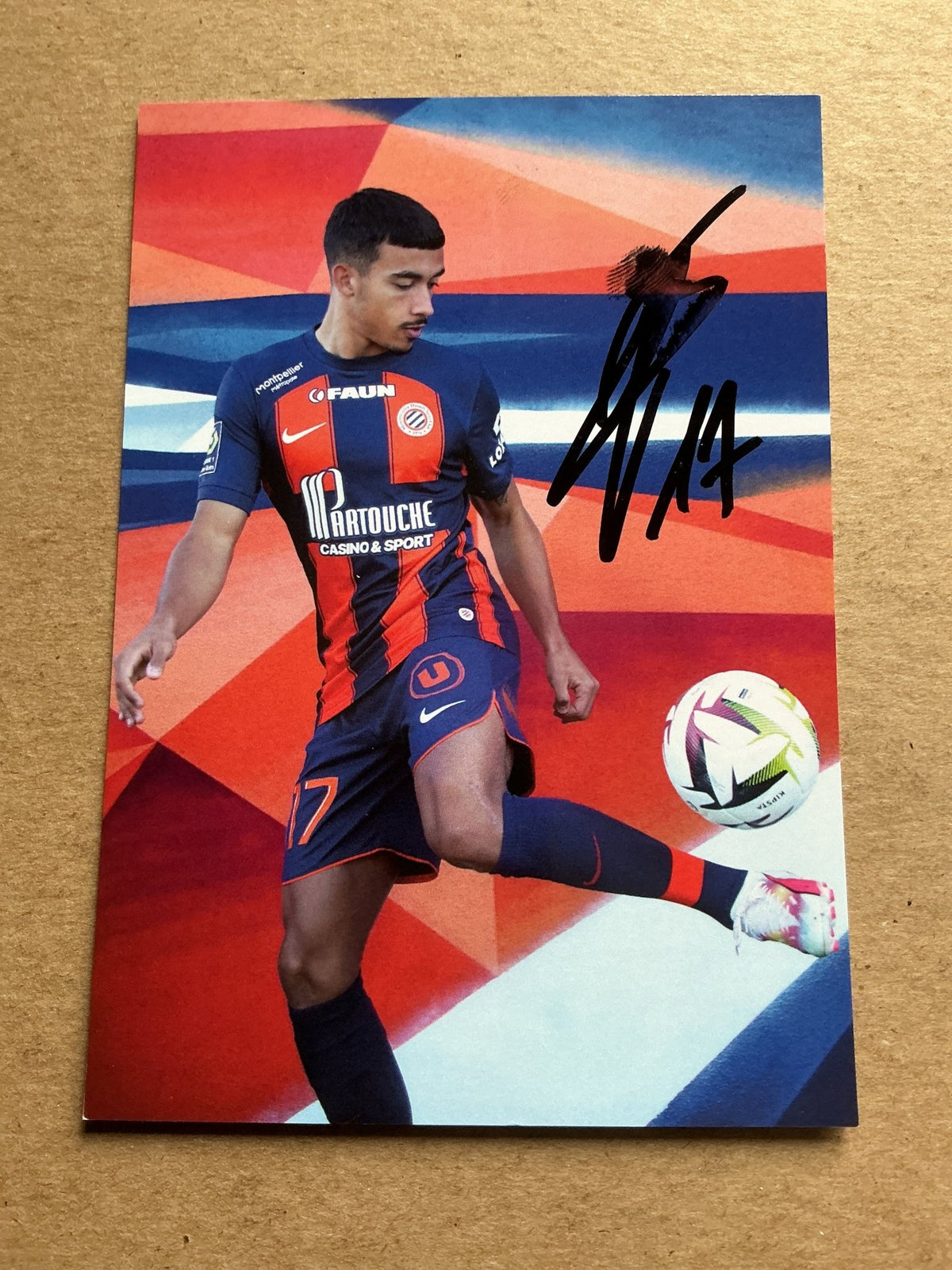 Theo Sainte-Luce, France 🇫🇷 Montpellier HSC 2023/24 hand signed - Autographs-World