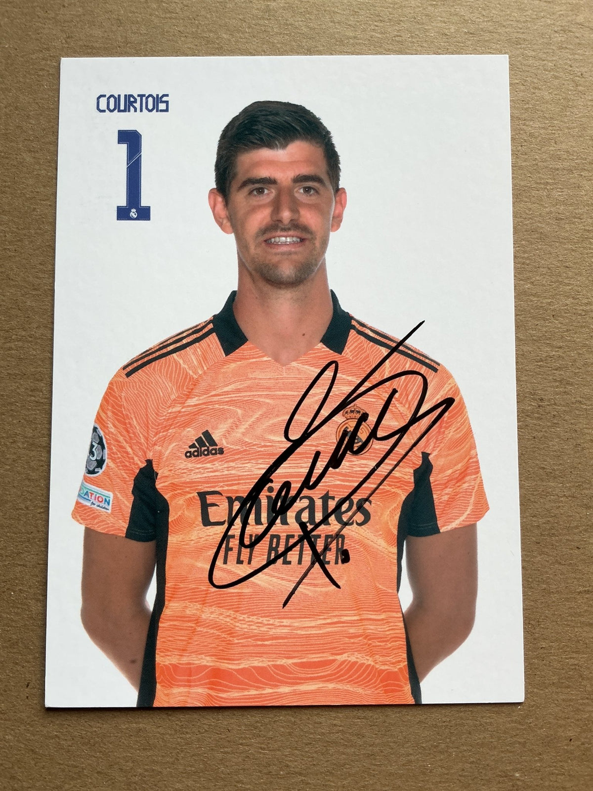 Thibaut Courtois, Belgium 🇧🇪 Real Madrid 2021/22 hand signed - Autographs-World