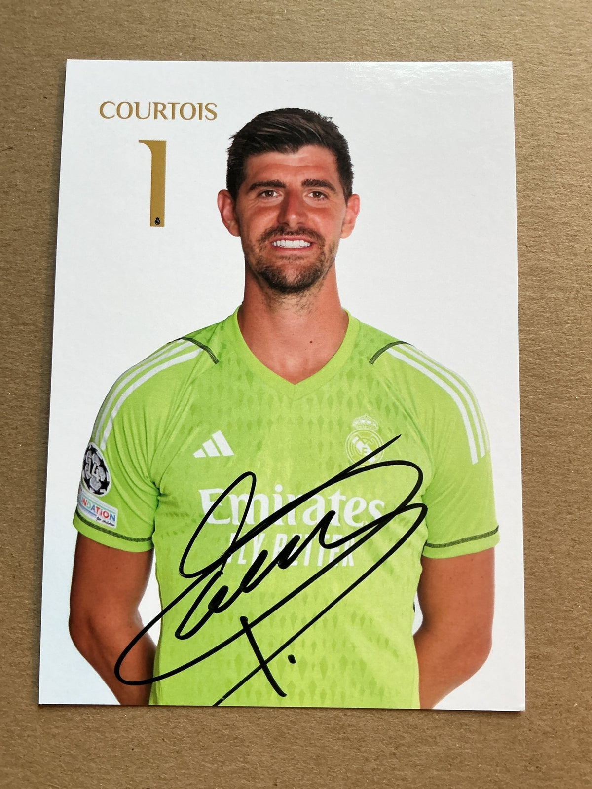 Thibaut Courtois, Belgium 🇧🇪 Real Madrid 2023/24 hand signed - Autographs-World