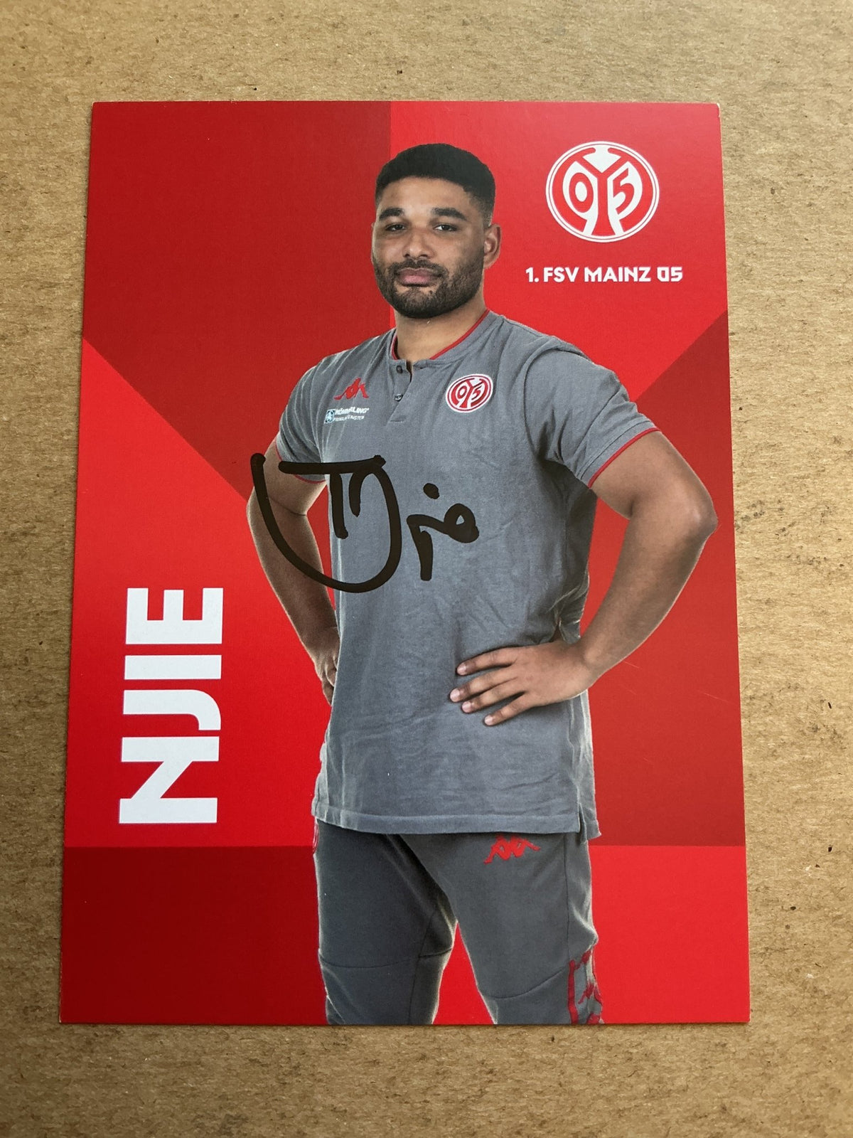 Tijan Njie, Germany 🇩🇪 FSV Mainz 05 2020/21 hand signed - Autographs-World