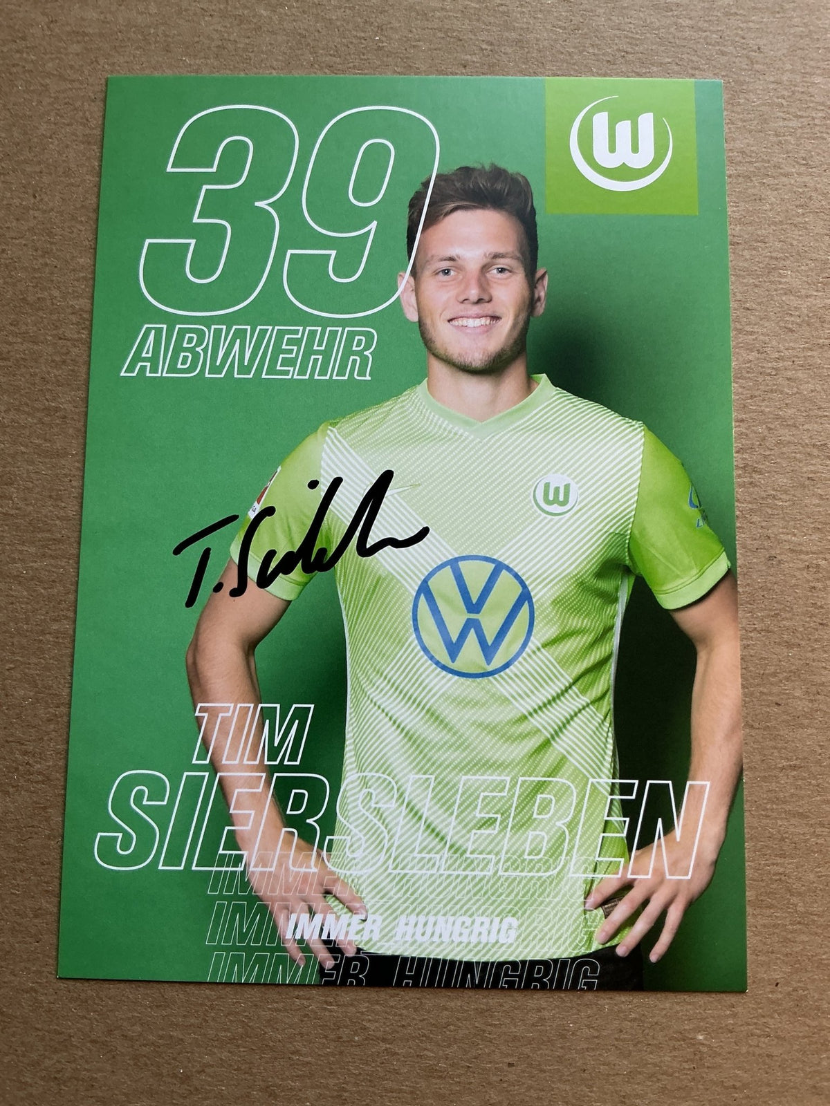 Tim Siersleben, Germany 🇩🇪 VfL Wolfsburg 2020/21 hand signed - Autographs-World