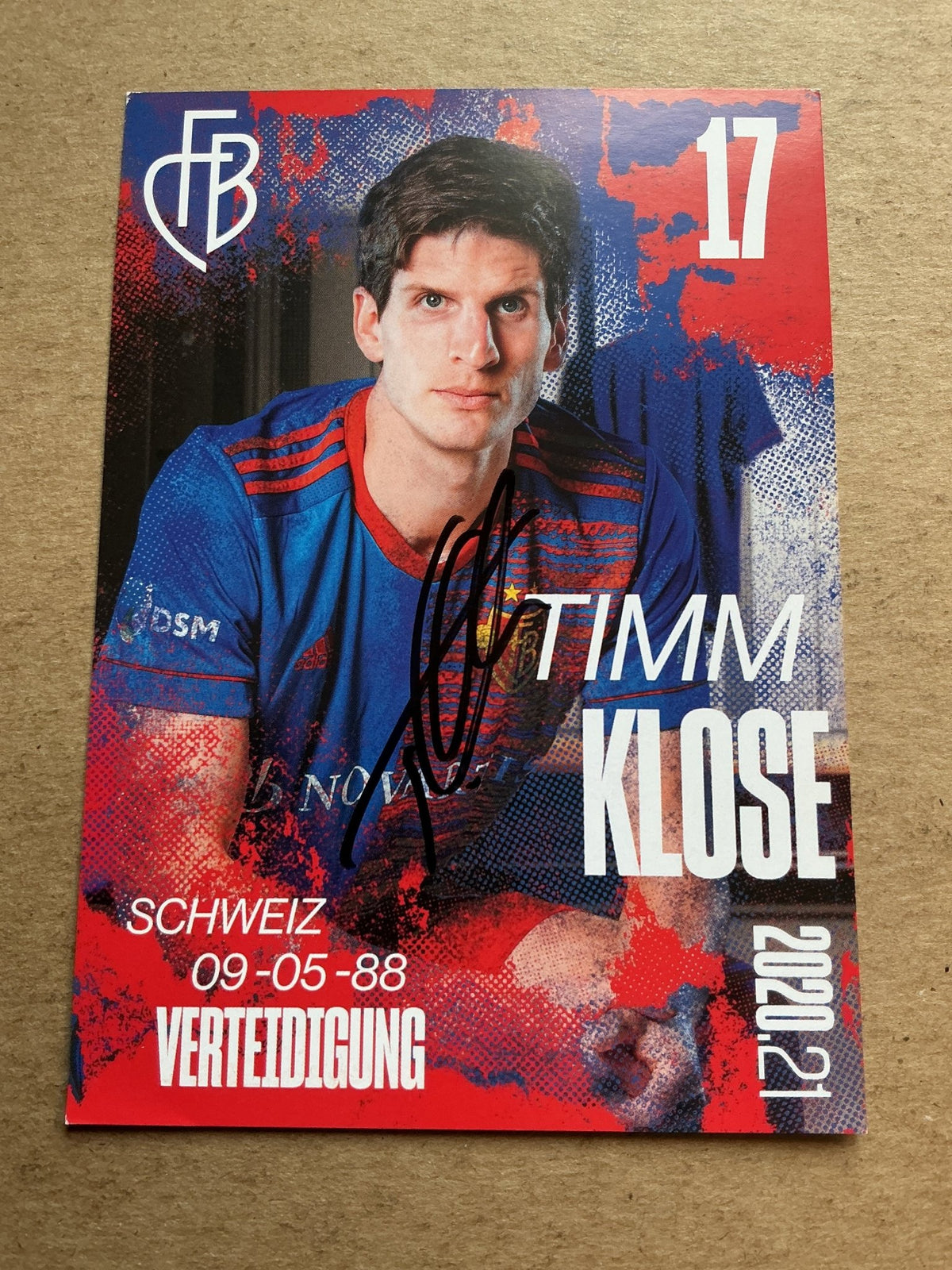 Timm Klose, Switzerland 🇨🇭 FC Basel 2020/21 hand signed - Autographs-World