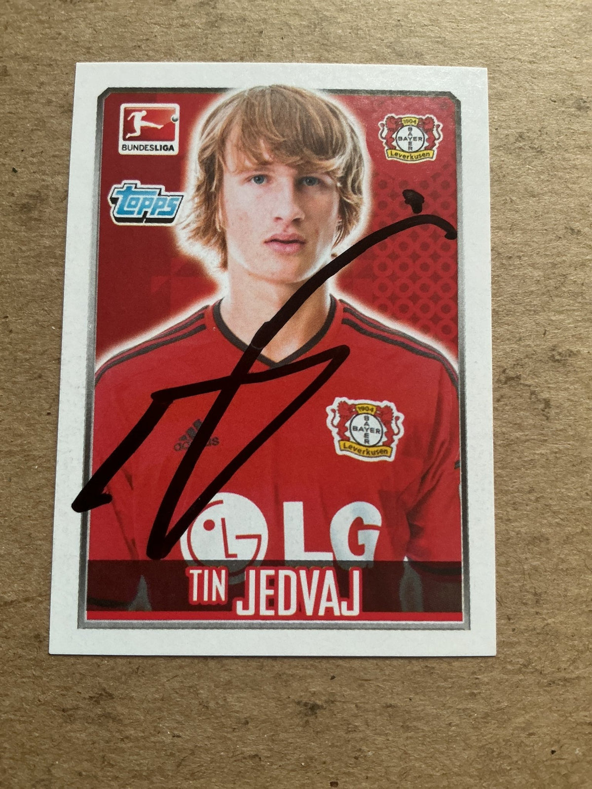 Tin Jedvaj, Croatia 🇭🇷 Bayer 04 Leverkusen 2014/15 Topps hand signed - Autographs-World