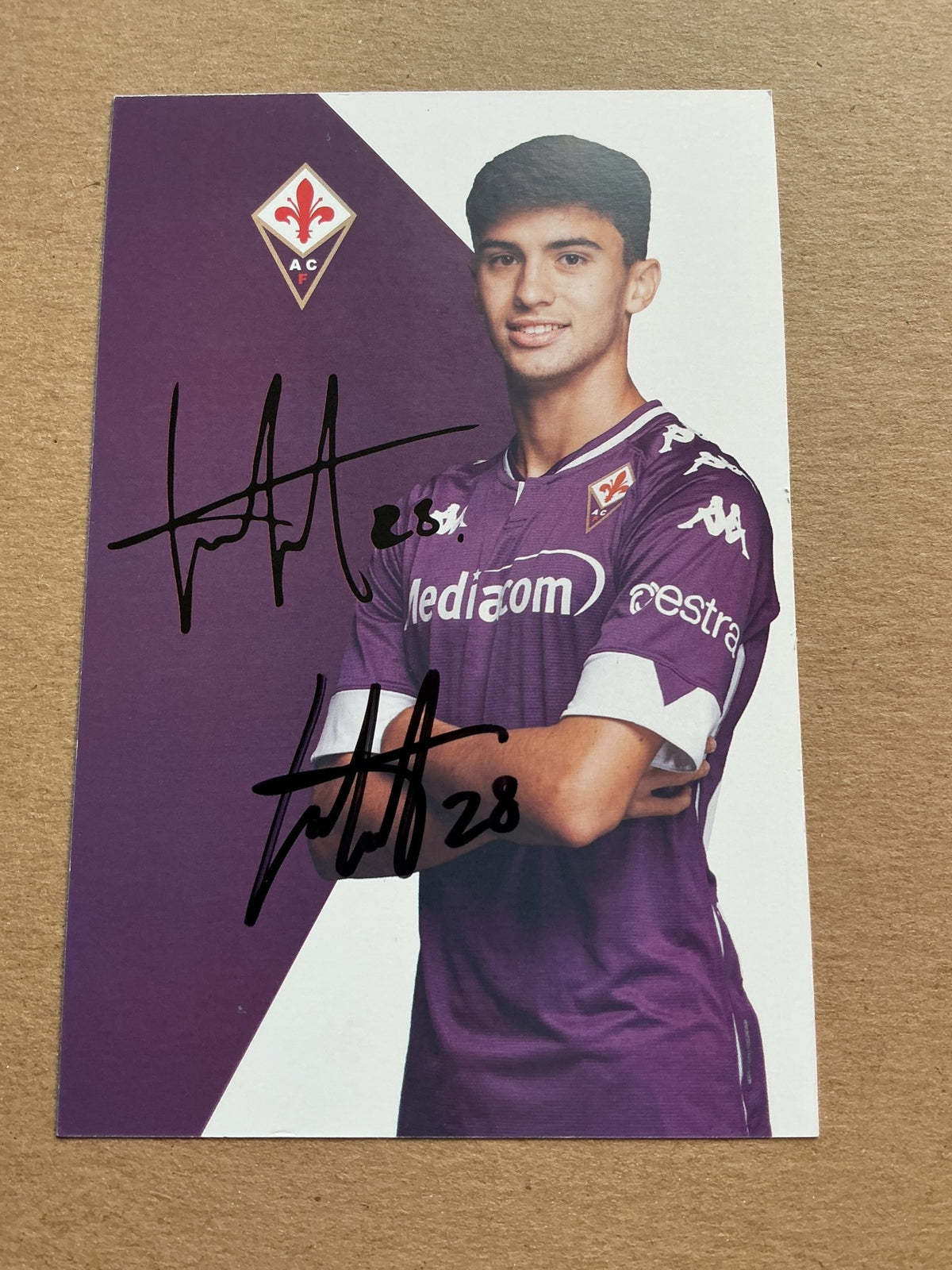 Tòfol Montiel, Spain 🇪🇸 ACF Fiorentina 2020/21 hand signed - Autographs-World