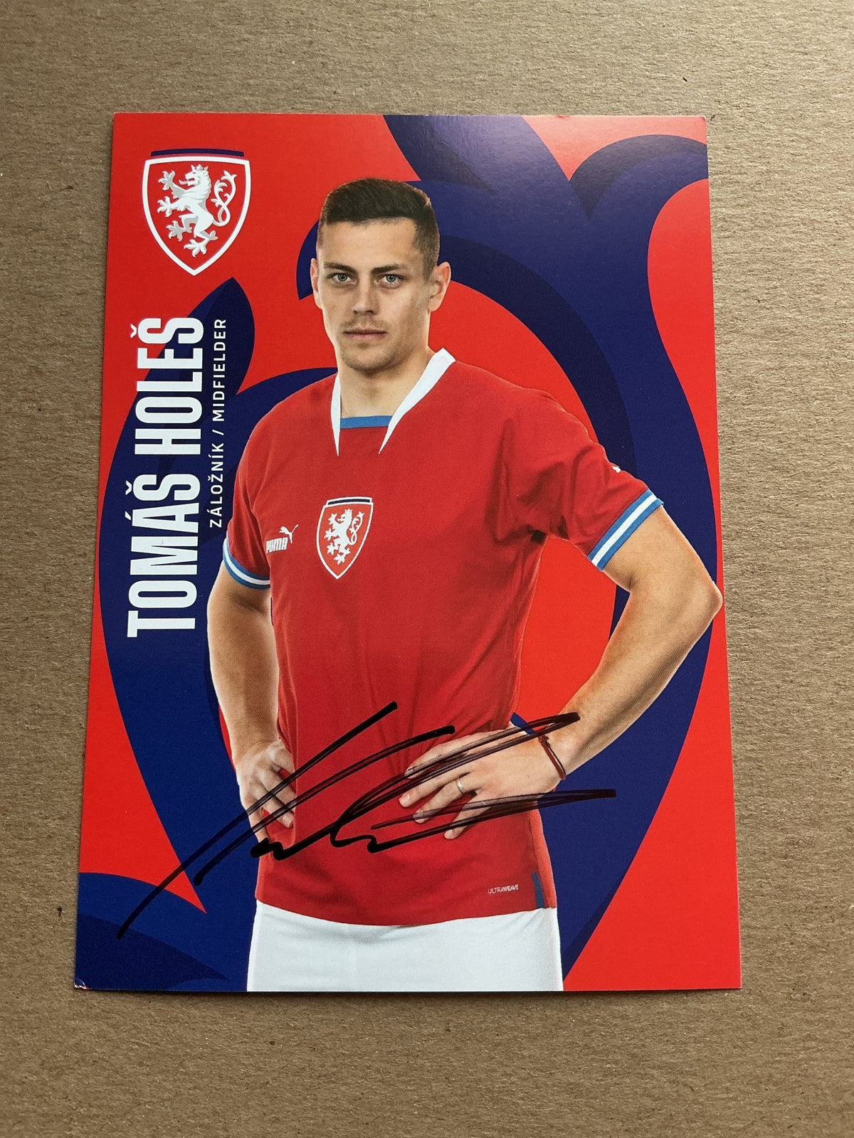 Tomáš Holeš, Czech Republic 🇨🇿 2023 Slavia Prague hand signed - Autographs-World