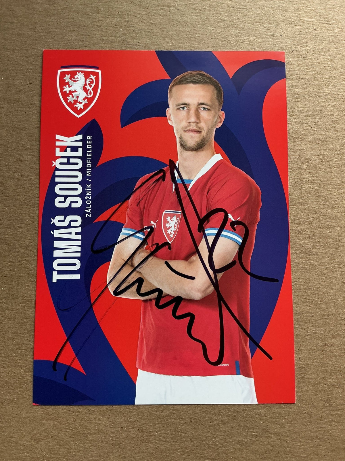 Tomáš Souček, Czech Republic 🇨🇿 2023 West Ham United hand signed - Autographs-World