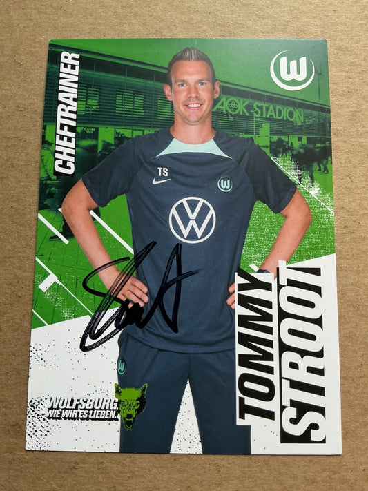 Tommy Stroot, Germany 🇩🇪 VfL Wolfsburg 2023/24 hand signed - Autographs-World