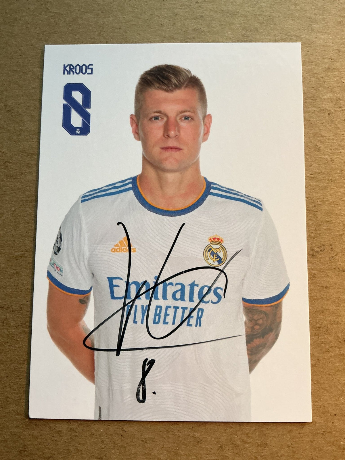 Toni Kroos, Germany 🇩🇪 Real Madrid 2021/22 hand signed - Autographs-World