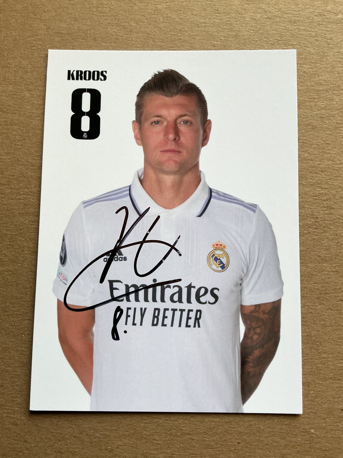 Toni Kroos, Germany 🇩🇪 Real Madrid 2022/23 hand signed - Autographs-World