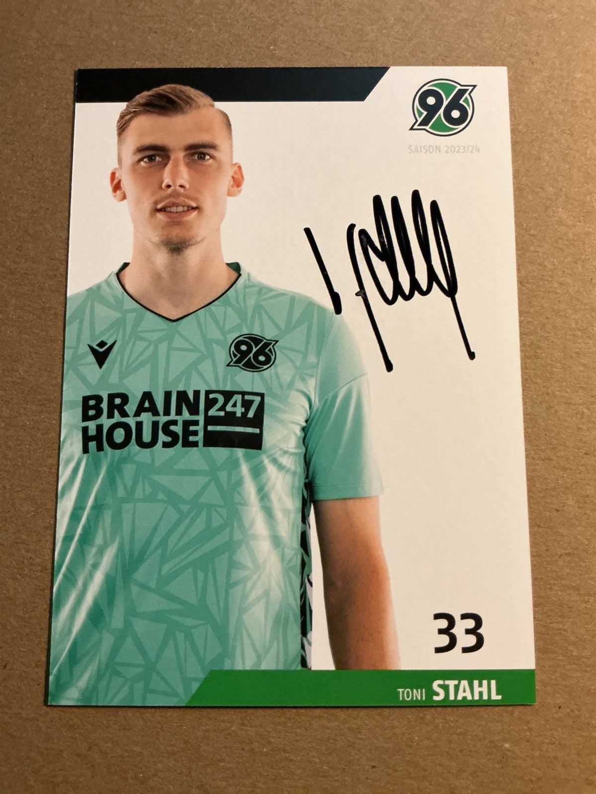 Toni Stahl, Germany 🇩🇪 Hannover 96 2023/24 hand signed - Autographs-World