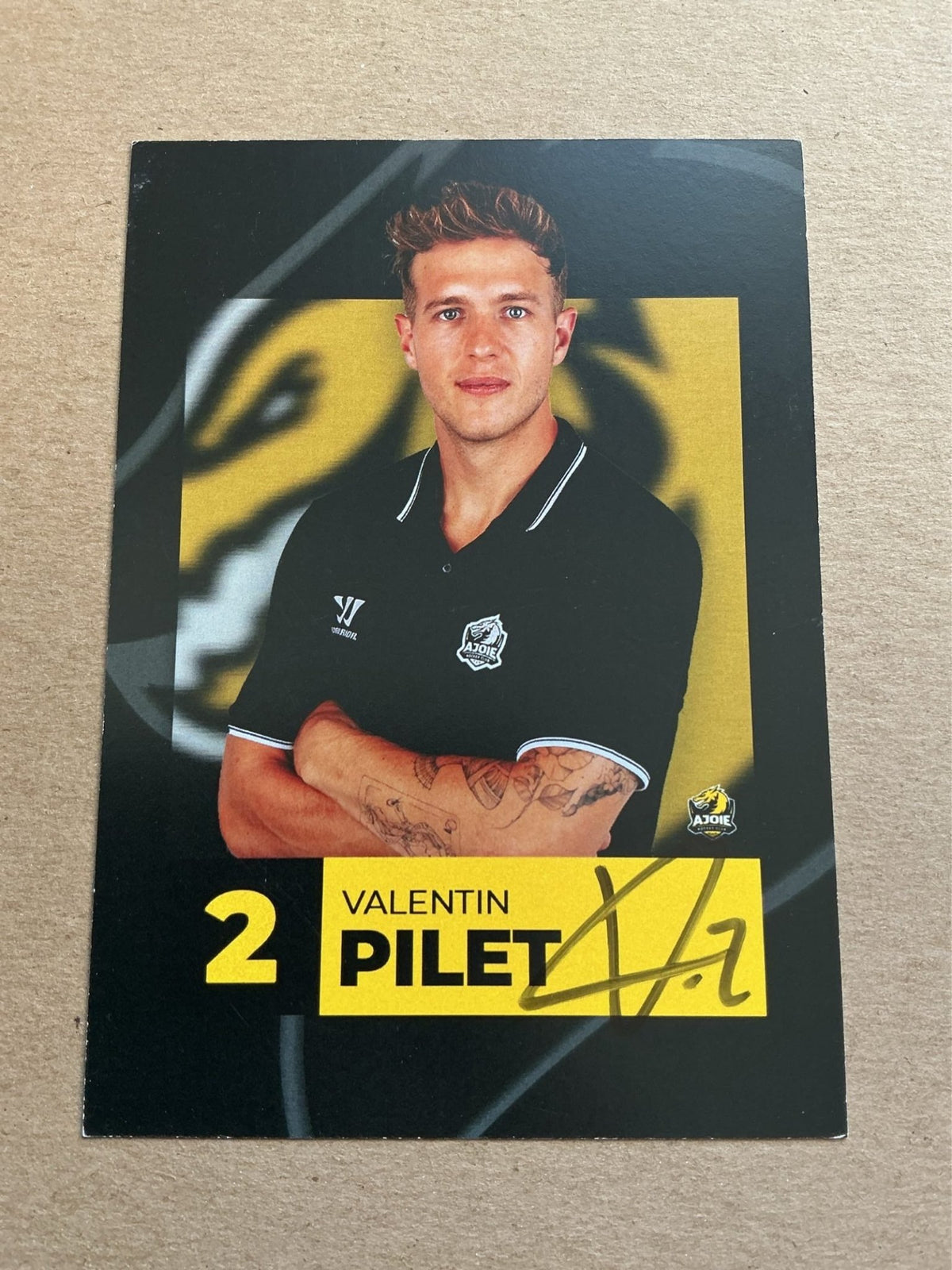 Valentin Pilet, Switzerland 🇨🇭 HC Ajoie 2023/24 hand signed - Autographs-World
