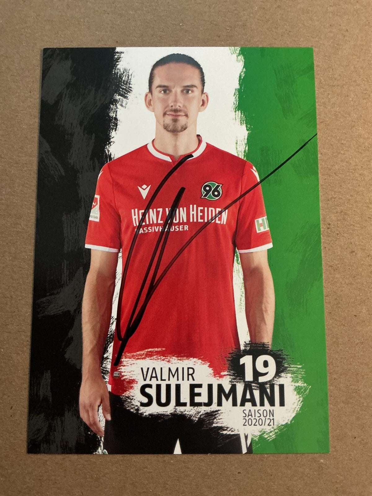 Valmir Sulejmani, Kosovo 🇽🇰 Hannover 96 2020/21 hand signed - Autographs-World
