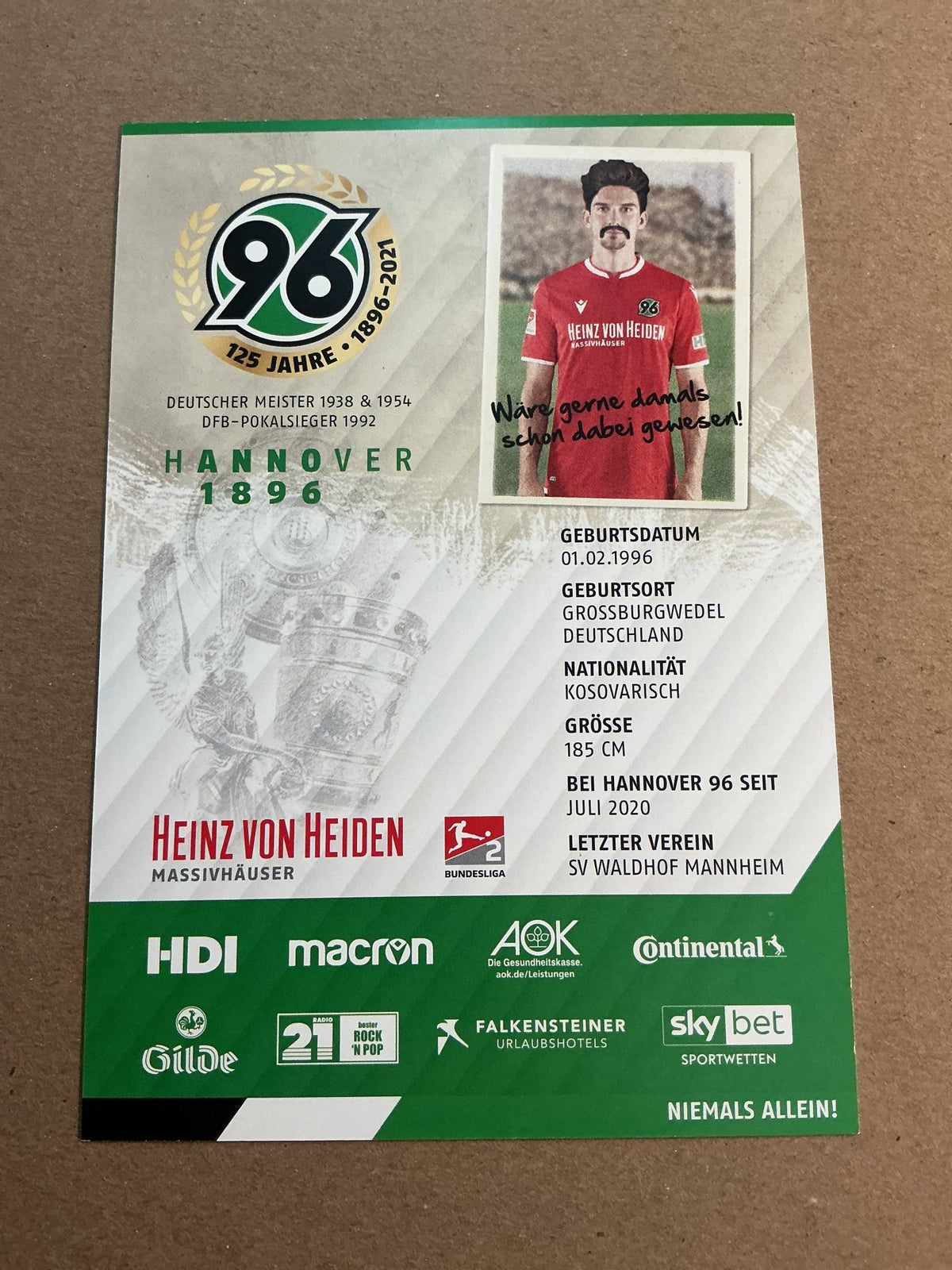 Valmir Sulejmani, Kosovo 🇽🇰 Hannover 96 2020/21 hand signed - Autographs-World