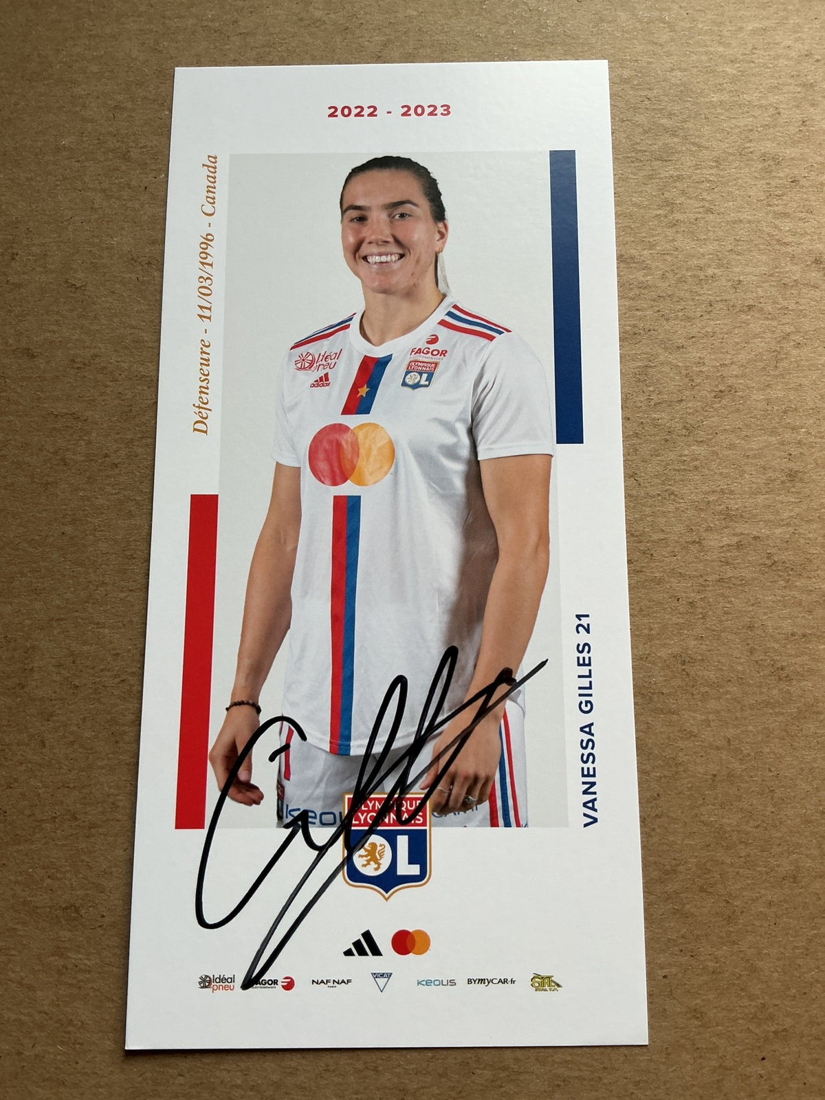 Vanessa Gilles, Canada 🇨🇦 Olympique Lyon 2022/23 hand signed - Autographs-World