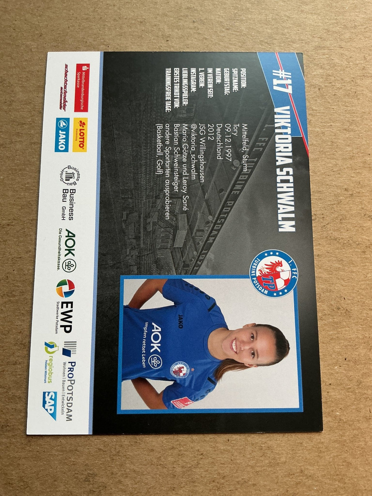 Viktoria Schwalm, Germany 🇩🇪 Turbine Potsdam 2022/23 hand signed - Autographs-World