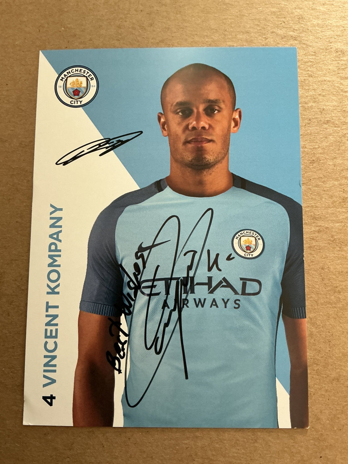 Vincent Kompany, Belgium 🇧🇪 Manchester City 2016/17 hand signed - Autographs-World