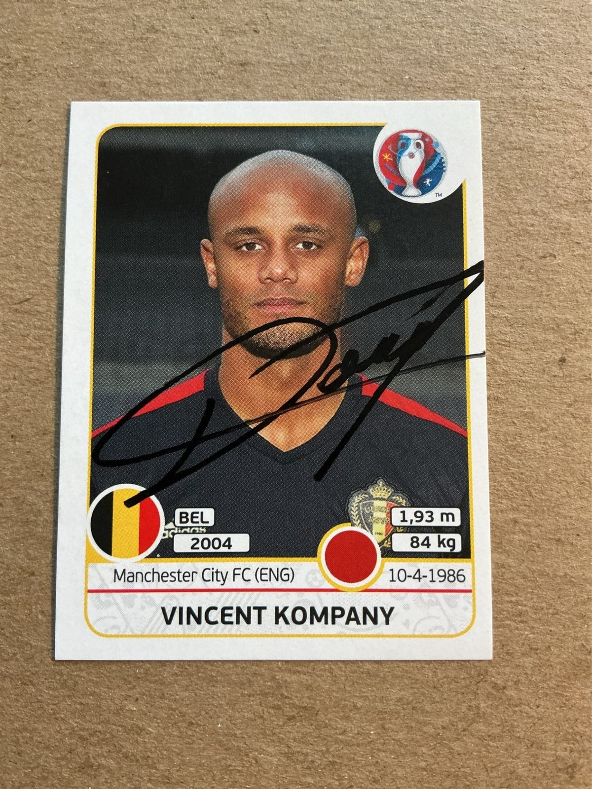 Vincent Kompany, Belgium 🇧🇪 UEFA Euro 2016 Panini hand signed - Autographs-World