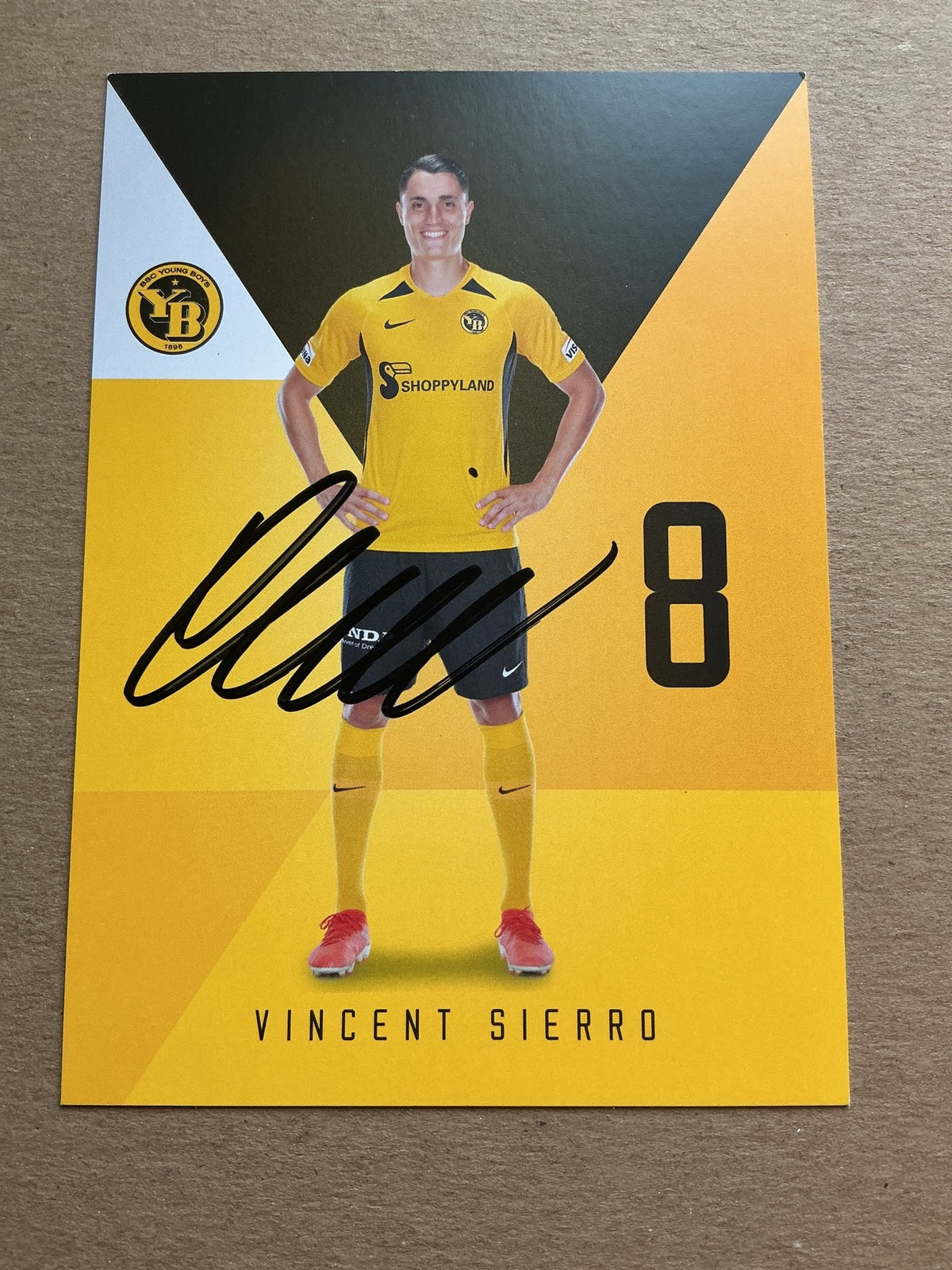 Vincent Sierro, Switzerland 🇨🇭 Young Boys Bern 2019/20 hand signed - Autographs-World