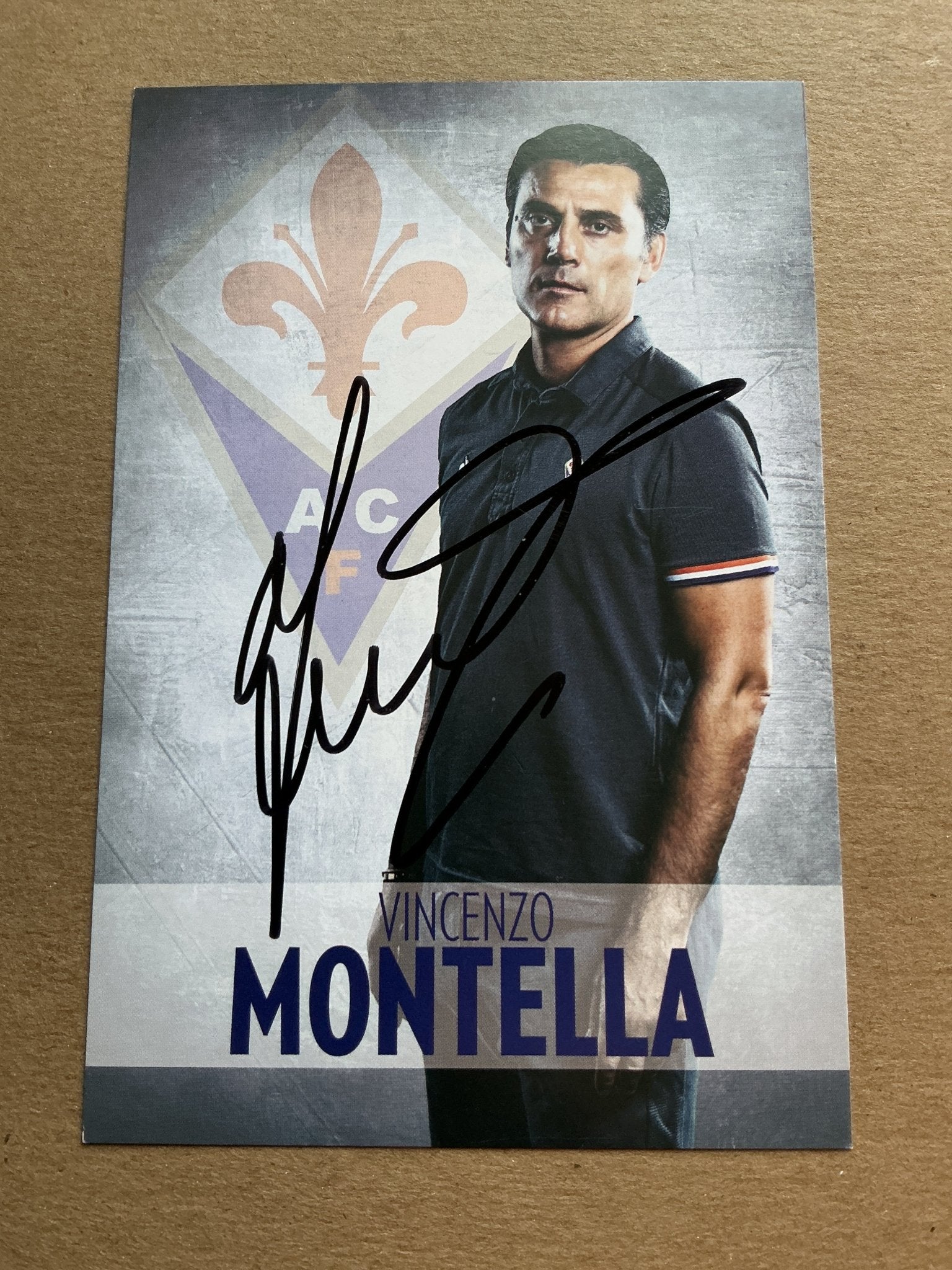Vincenzo Montella, Italy 🇮🇹 ACF Fiorentina 2019/20 hand signed - Autographs-World