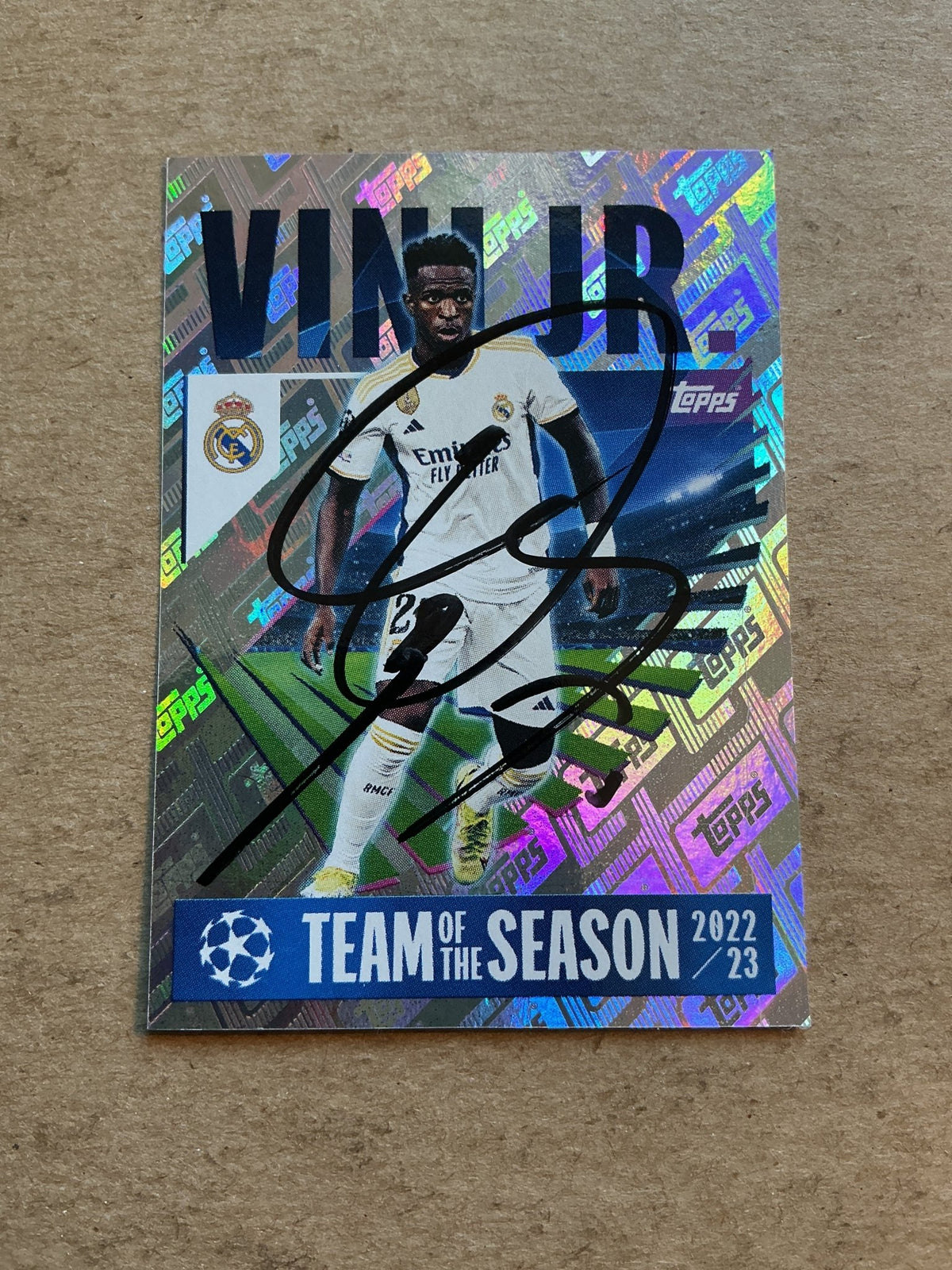 Vinícius Jr, Brazil 🇧🇷 Real Madrid 2023/24 Topps hand signed - Autographs-World