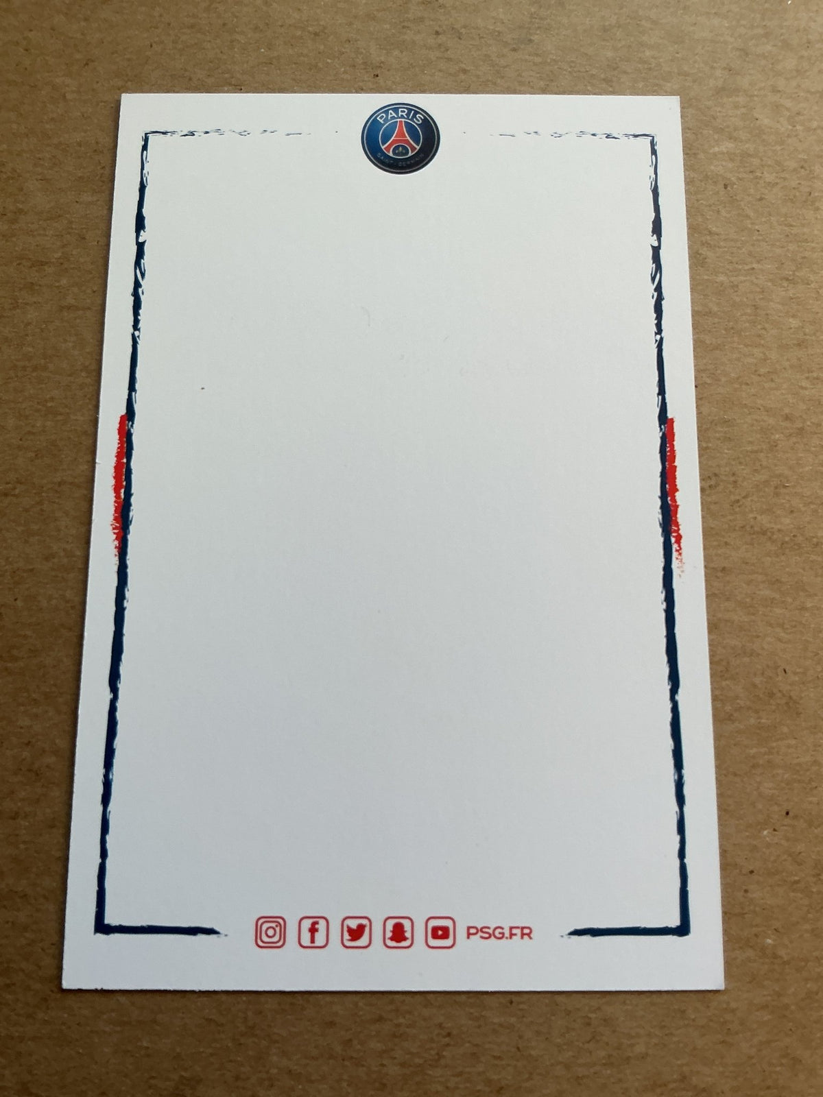 Vitinha, Portugal 🇵🇹 Paris Saint-Germain 2022/23 hand signed - Autographs-World