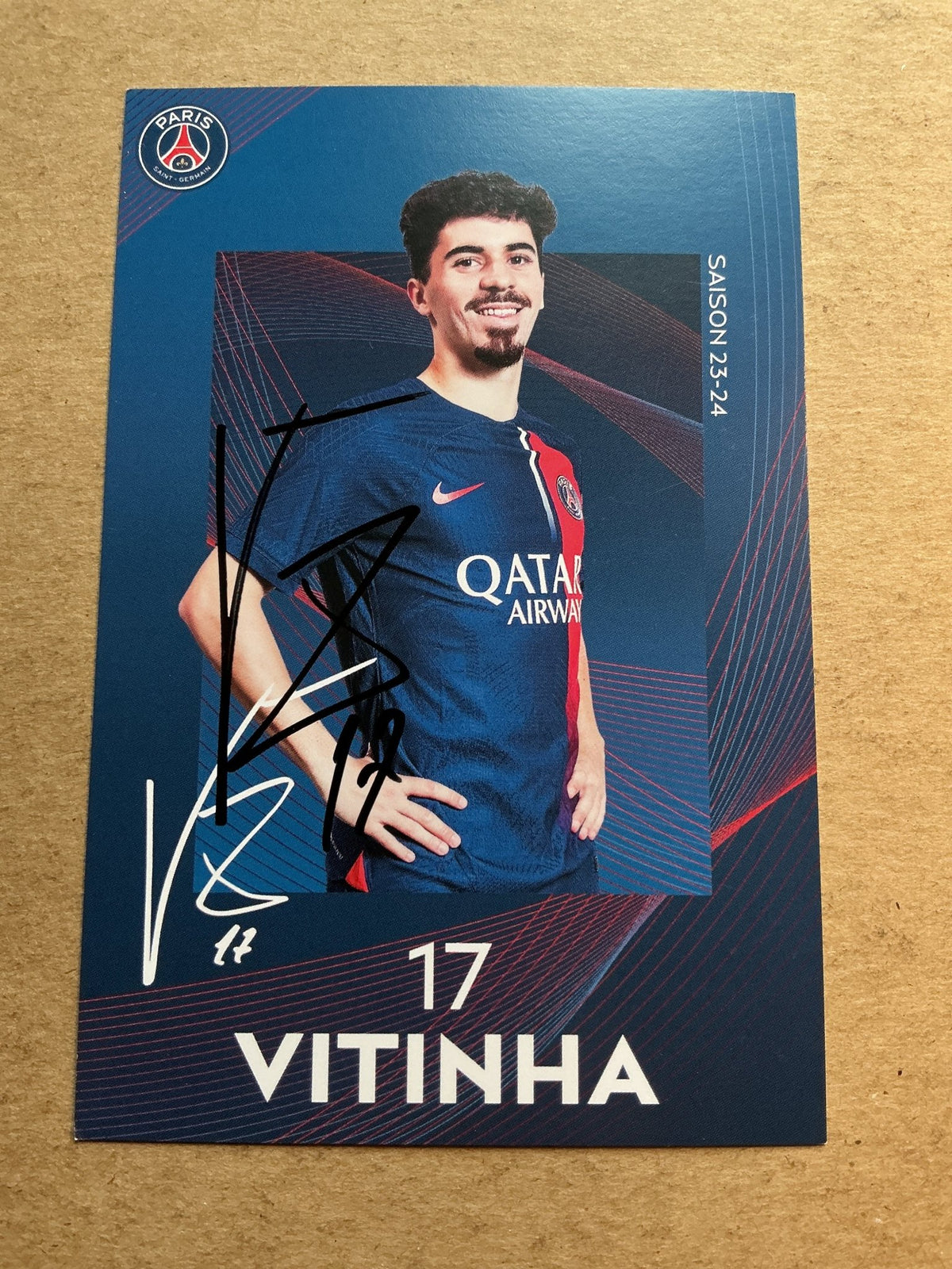 Vitinha, Portugal 🇵🇹 Paris Saint-Germain 2023/24 hand signed - Autographs-World