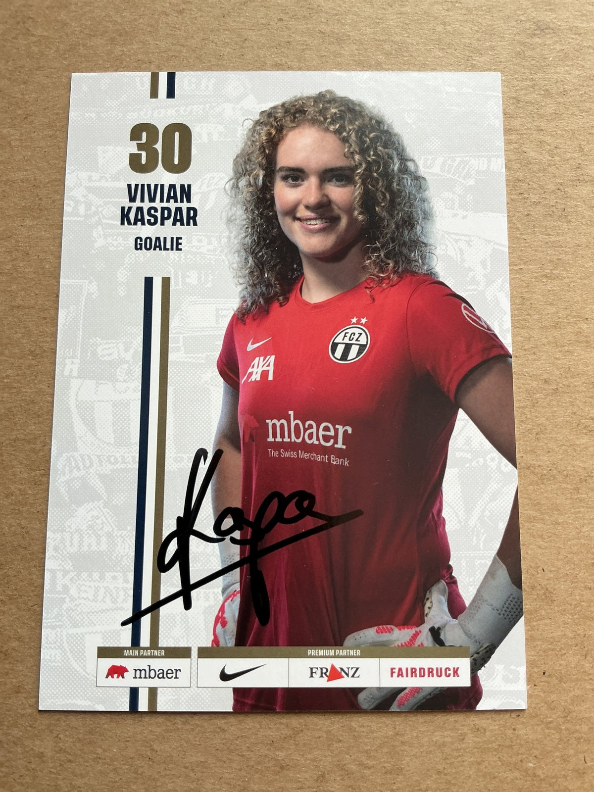 Vivian Kaspar, Switzerland 🇨🇭 FC Zürich 2023/24 hand signed - Autographs-World