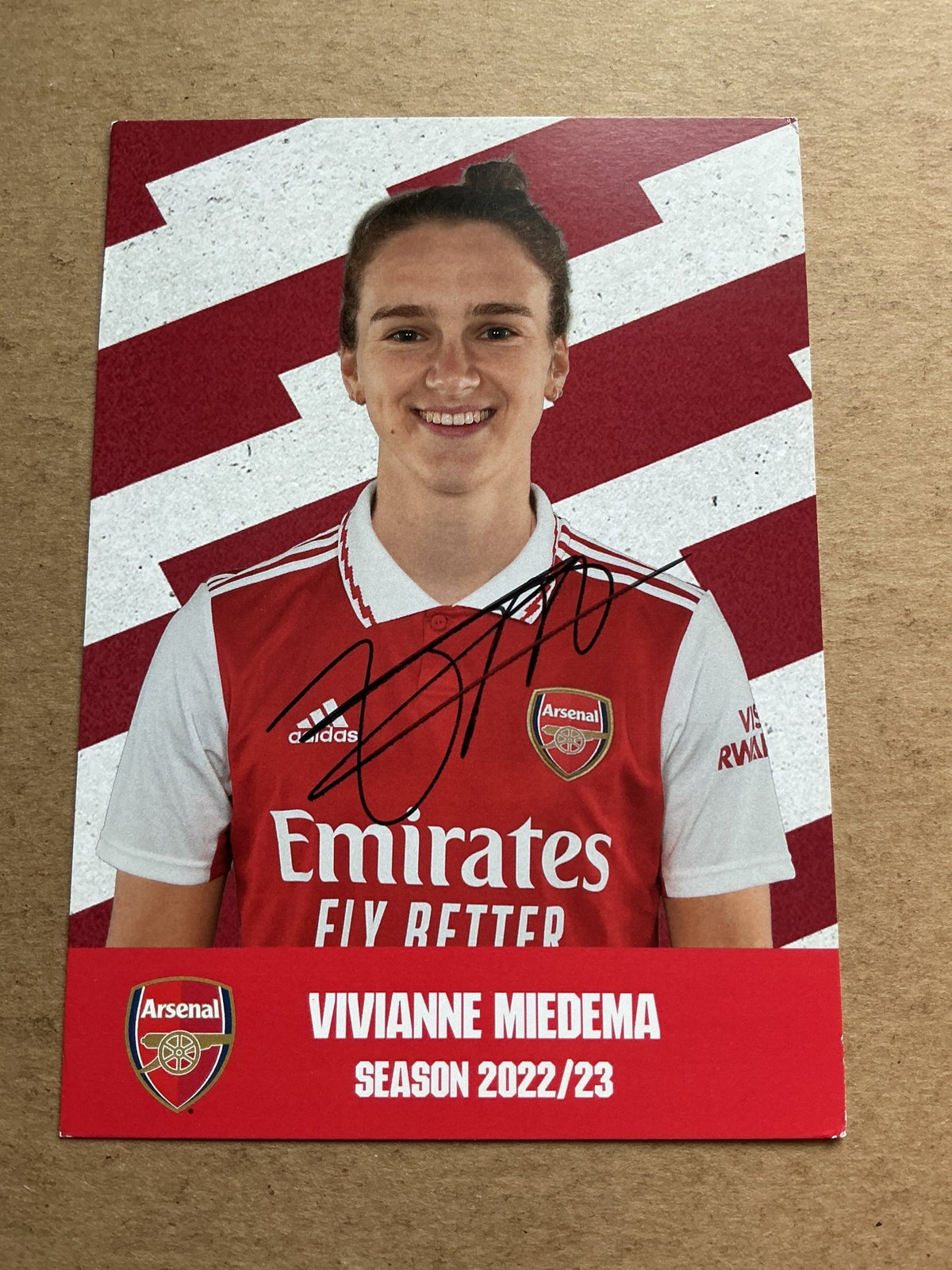 Vivianne Miedema, Netherlands 🇳🇱 Arsenal FC 2022/23 hand signed - Autographs-World