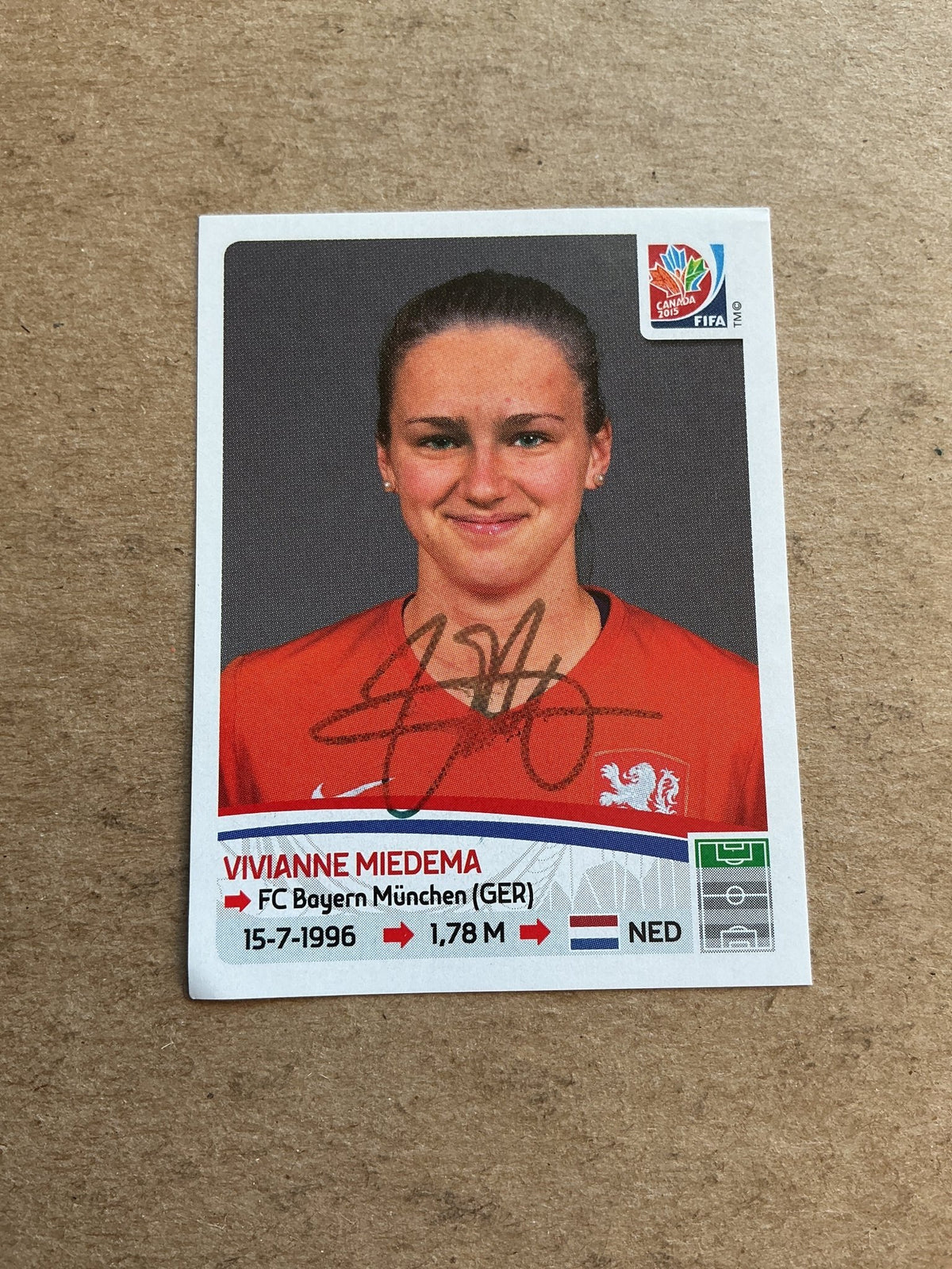 Vivianne Miedema, Netherlands 🇳🇱 FIFA Women’s World Cup 2015 Panini hand signed - Autographs-World