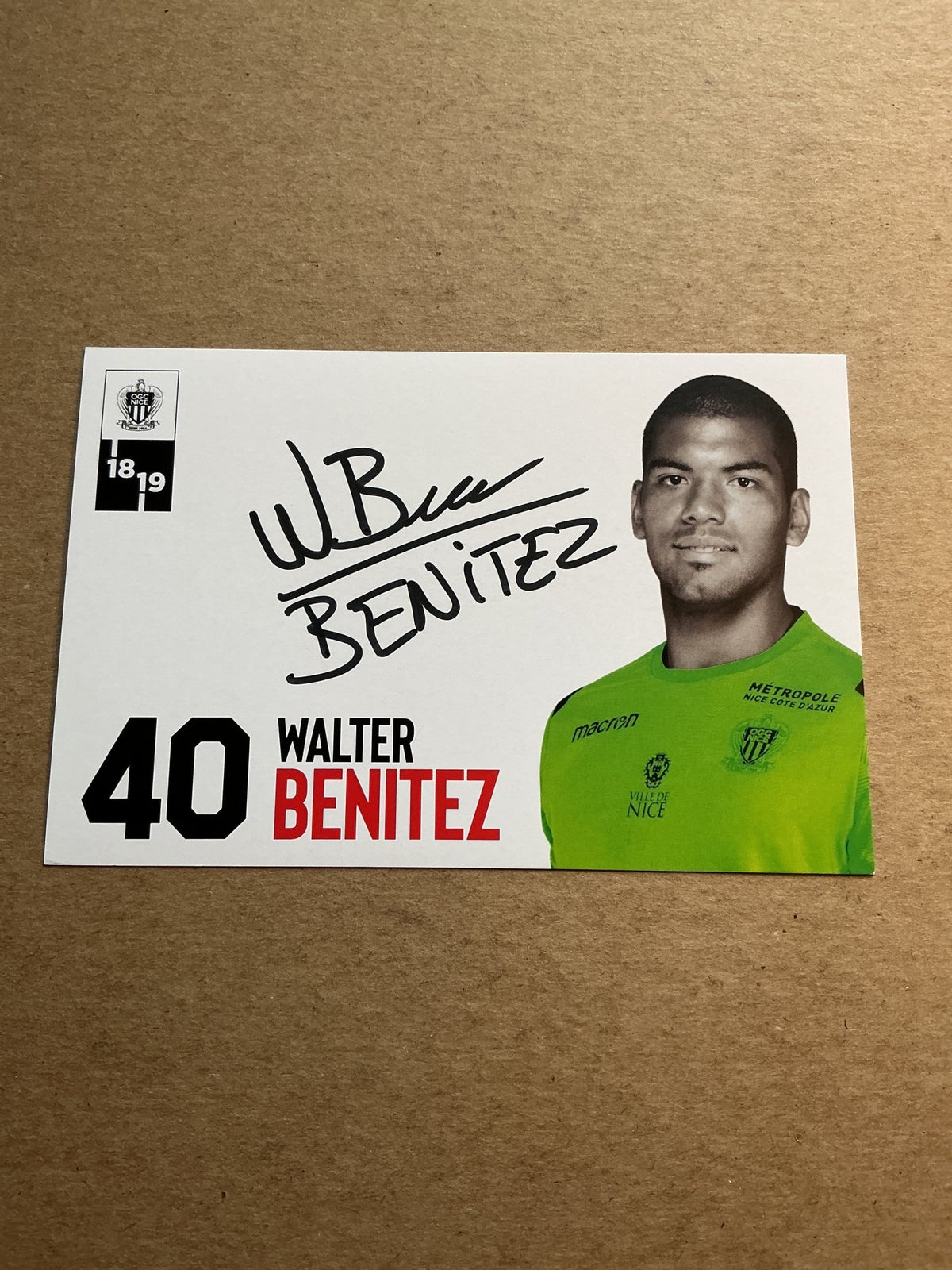 Walter Benitez, Argentina 🇦🇷 OGC Nice 2018/19 hand signed - Autographs-World