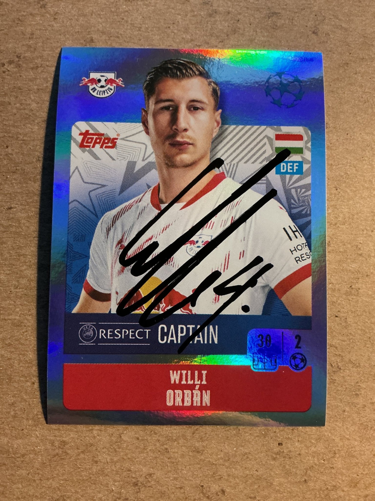 Willi Orbán, Hungary 🇭🇺 RB Leipzig 2024/25 Topps hand signed - Autographs-World