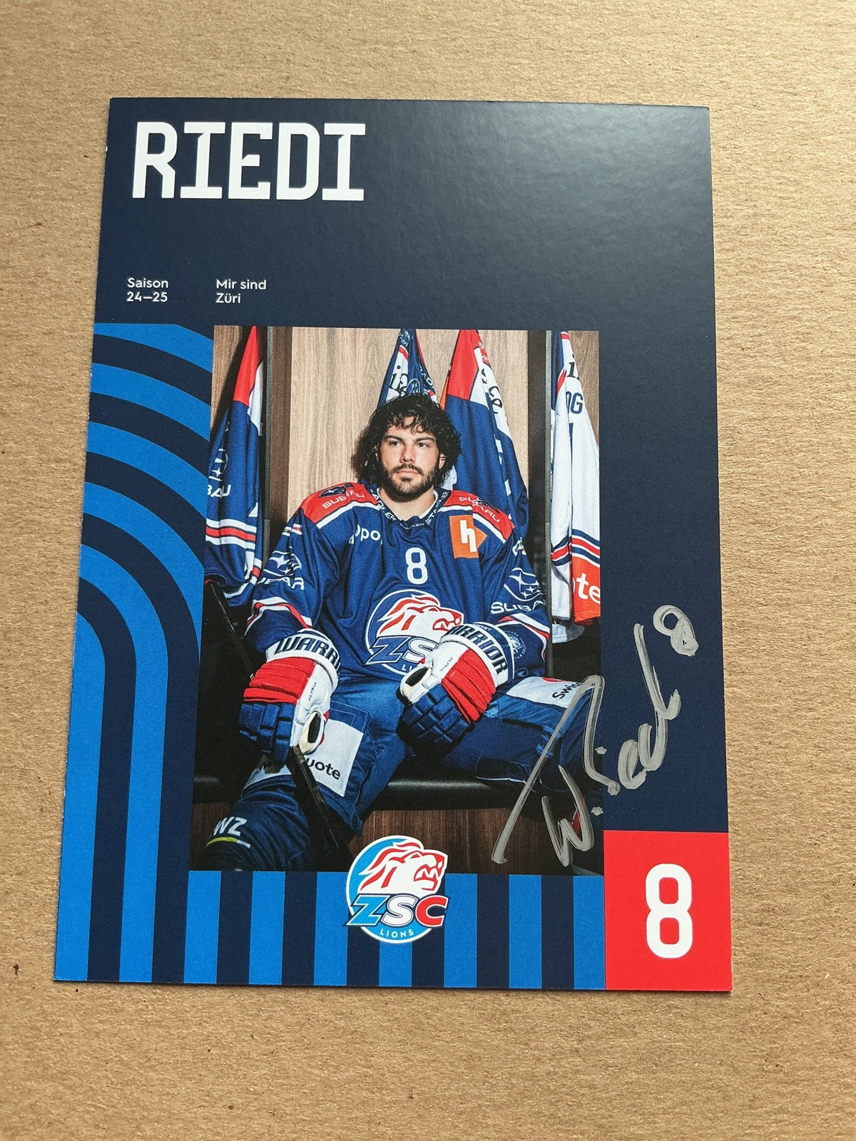 Willy Riedl, Switzerland 🇨🇭 ZSC Lions 2024/25 hand signed - Autographs-World